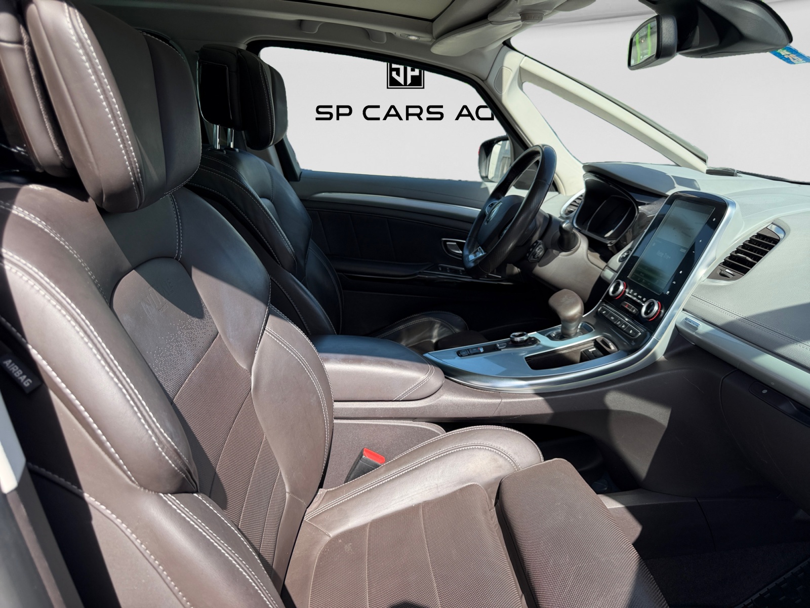 RENAULT Espace 1.6 TCe Initiale EDC-image-16