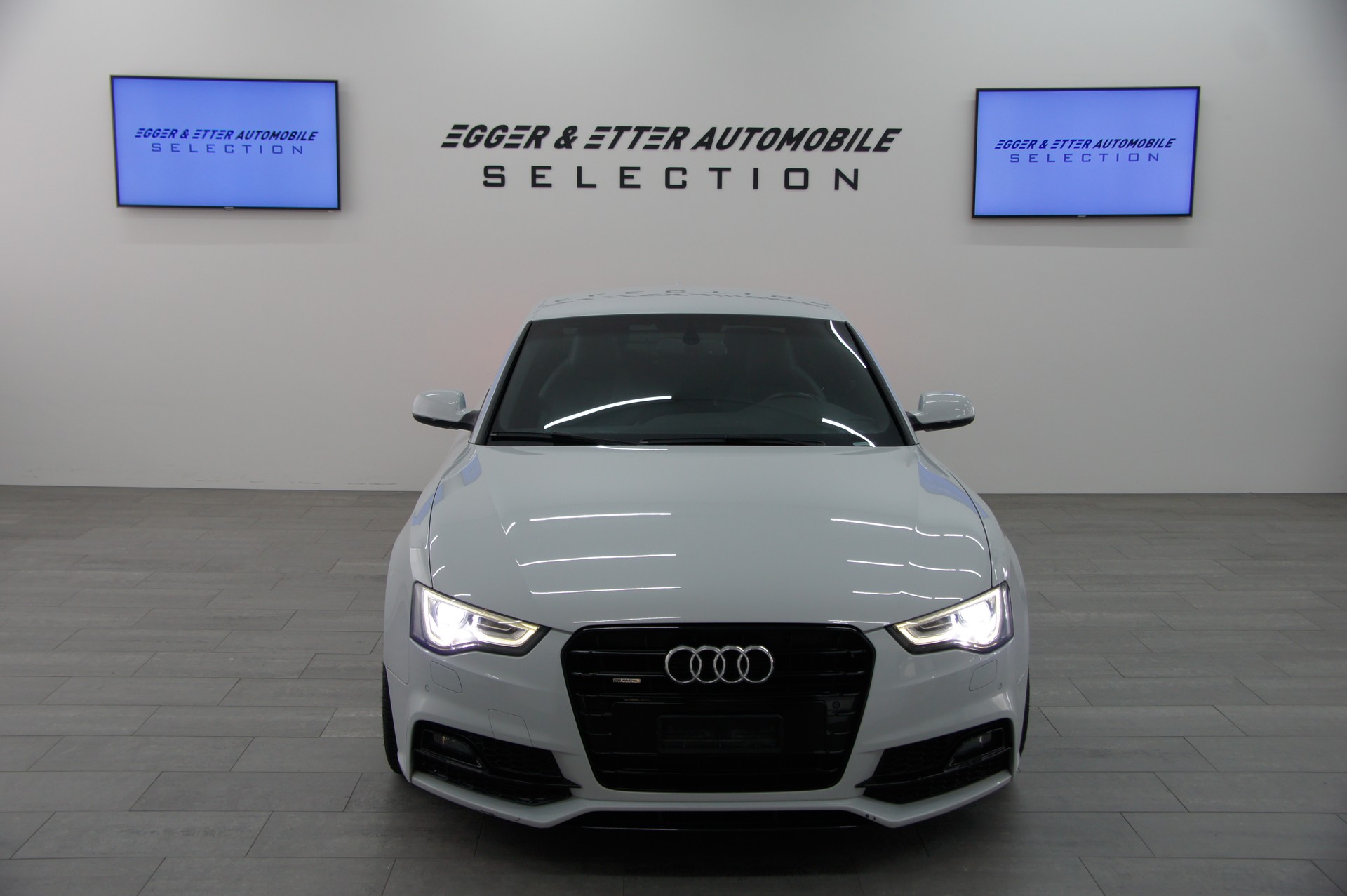 AUDI A5 Coupé 2.0 TDI quattro S-tronic-image-0