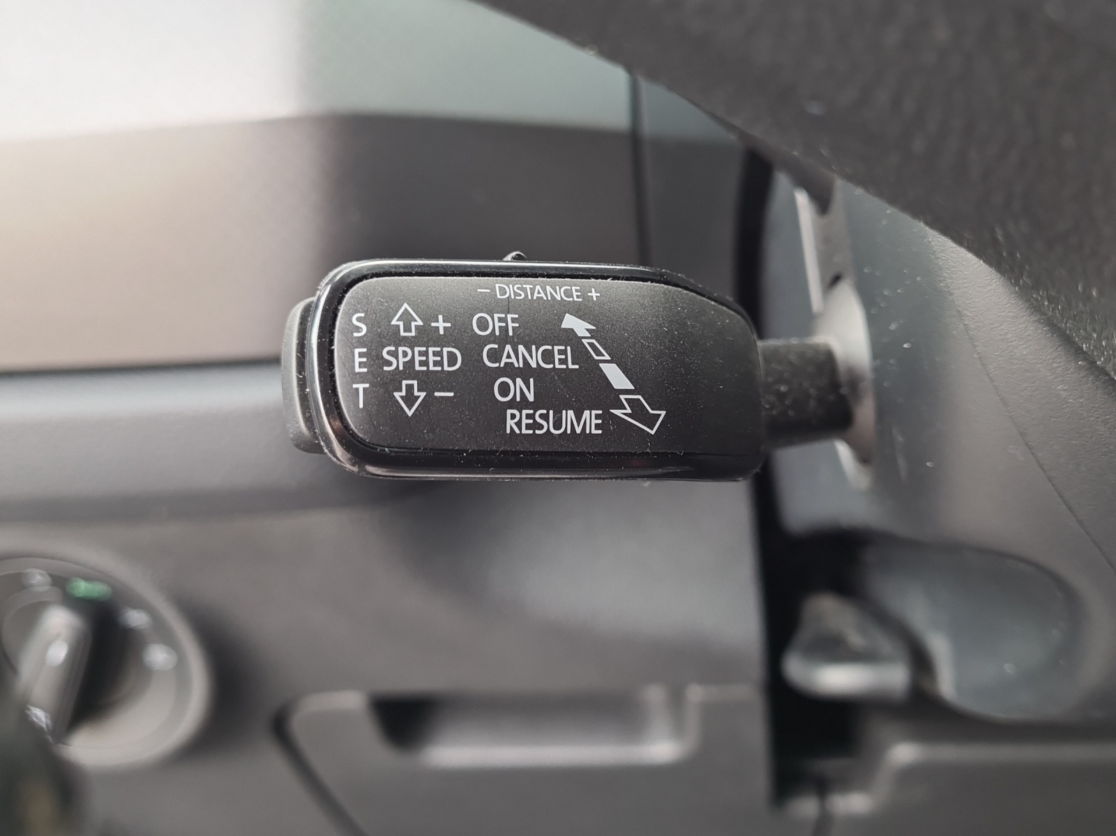 SKODA Kodiaq 2.0 TDI CR Clever 4x4 DSG-image-11