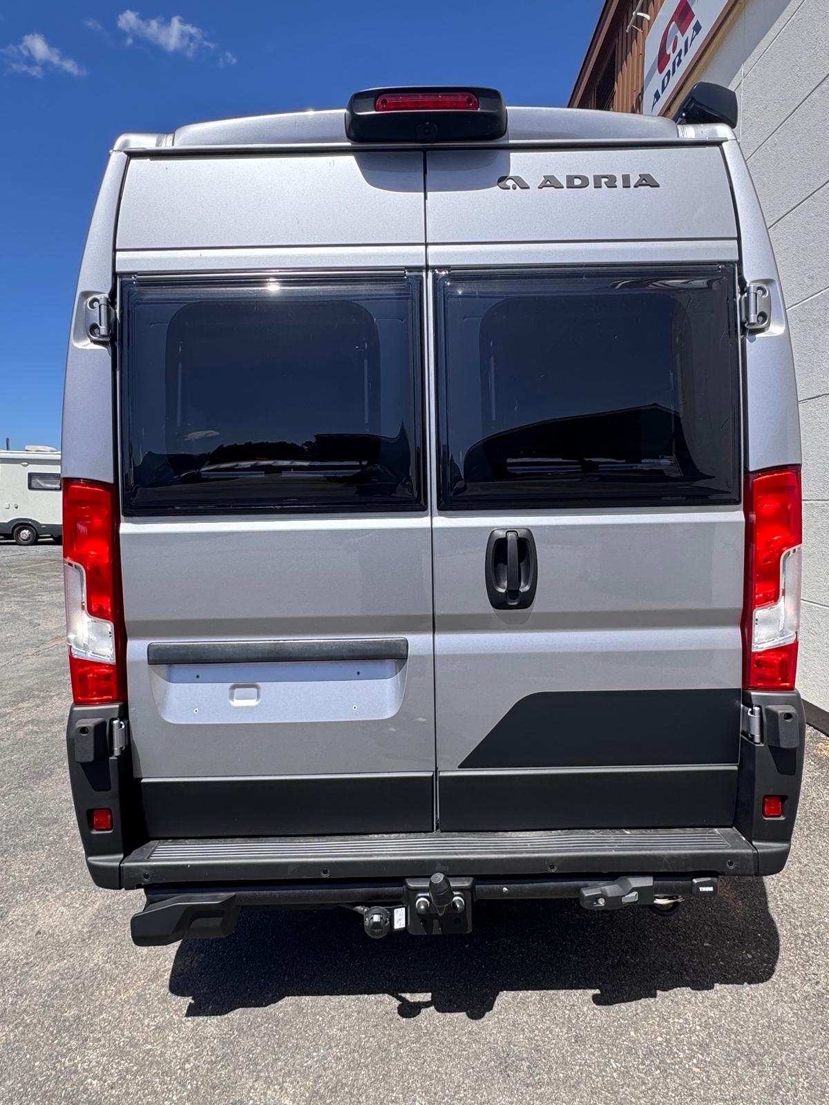 ADRIA TWIN SUPREME 640 SGX-image-1