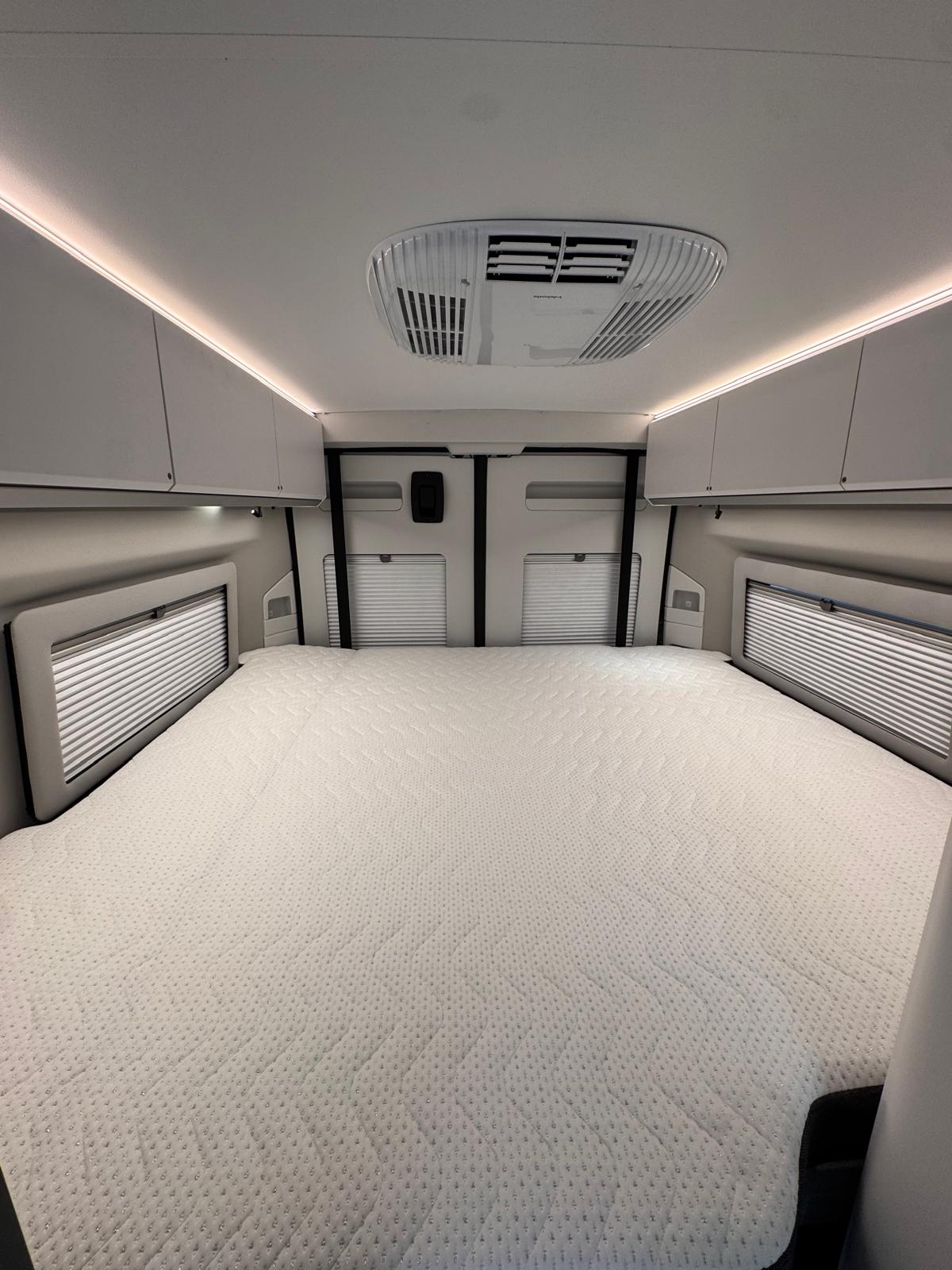 ADRIA TWIN SUPREME 640 SGX-image-8