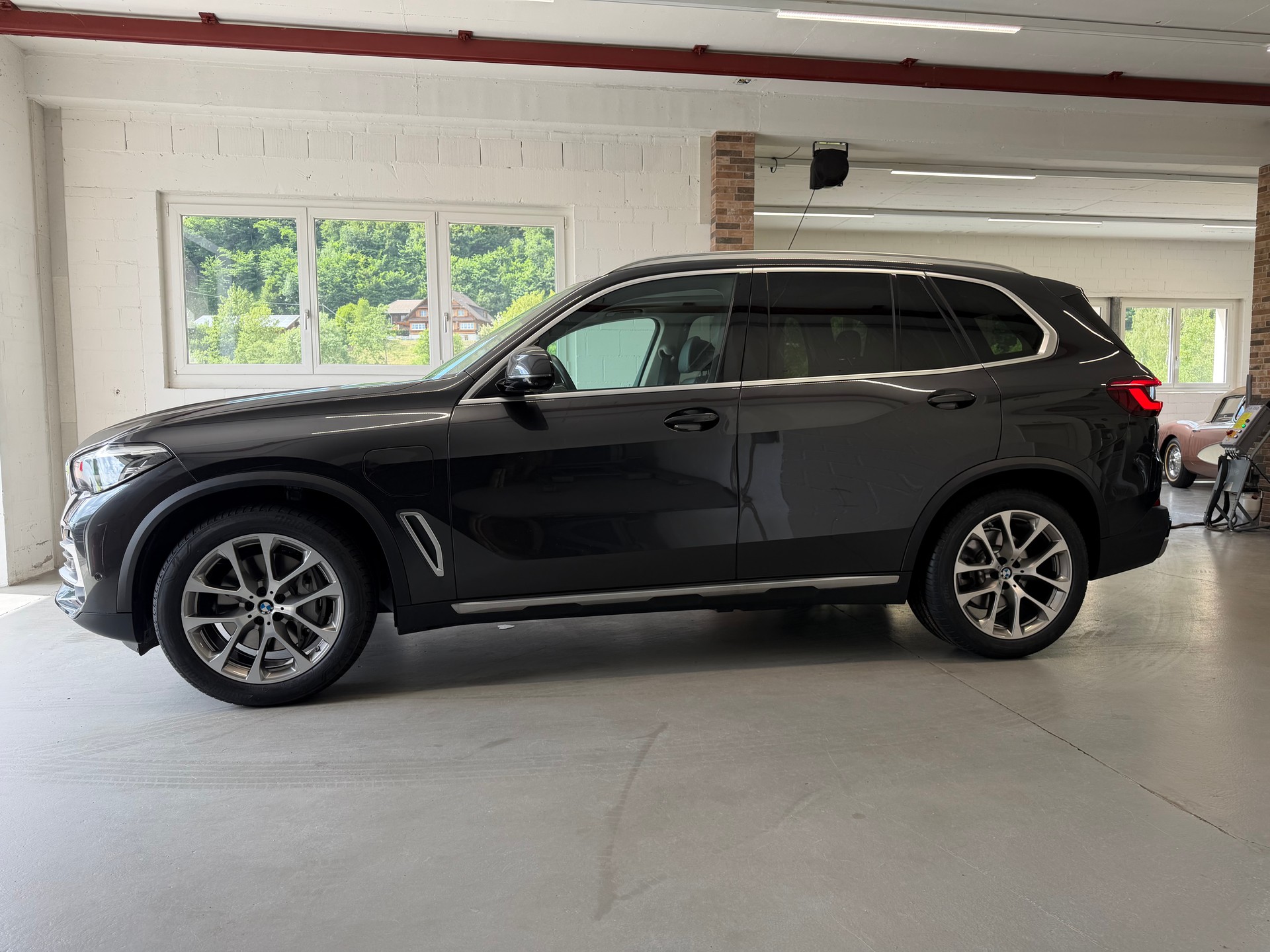 BMW X5 xDrive45e xLine Steptronic-image-2