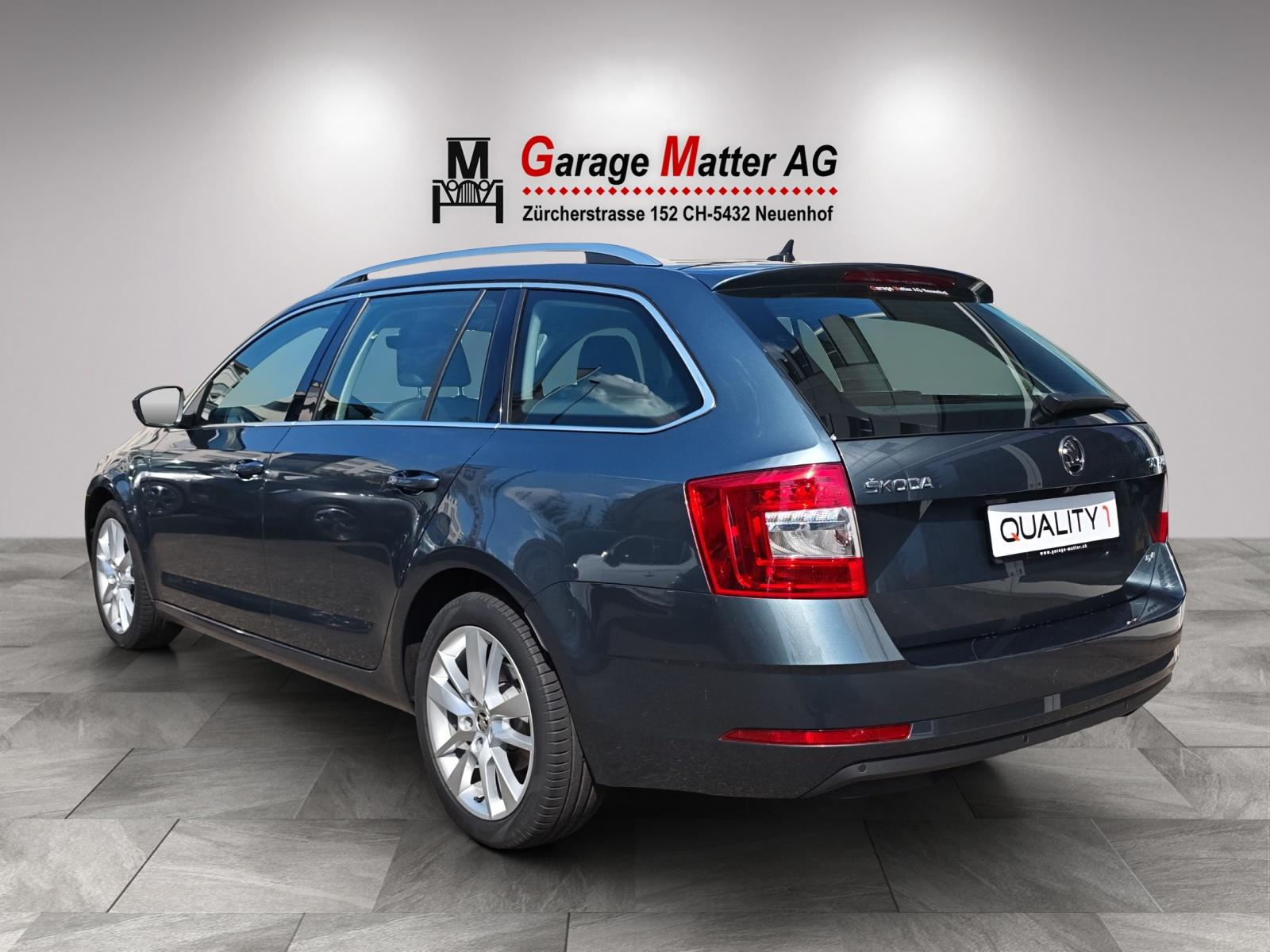 SKODA Octavia Combi 1.8 TSI Style 4x4 DSG-image-4