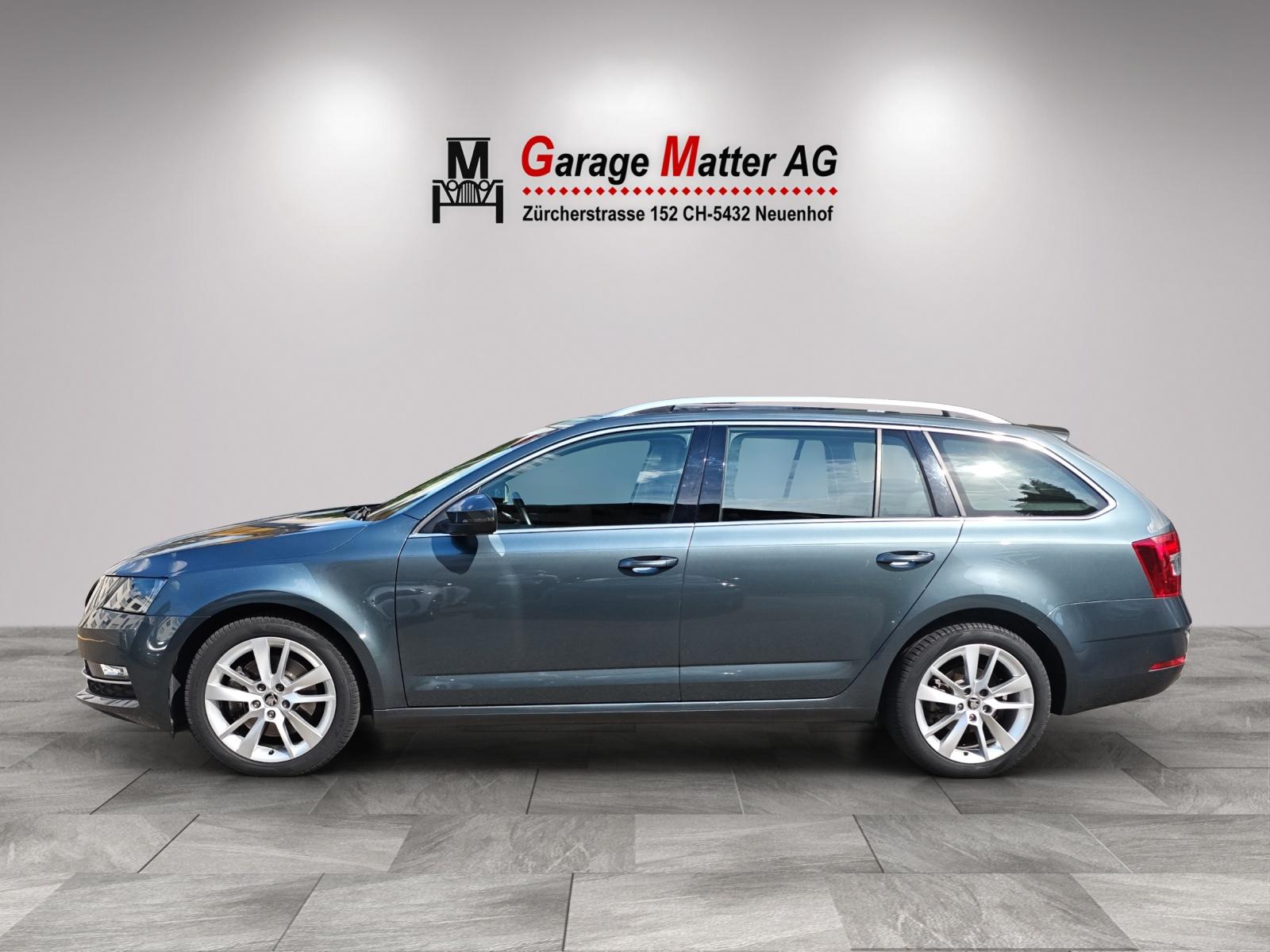 SKODA Octavia Combi 1.8 TSI Style 4x4 DSG-image-6