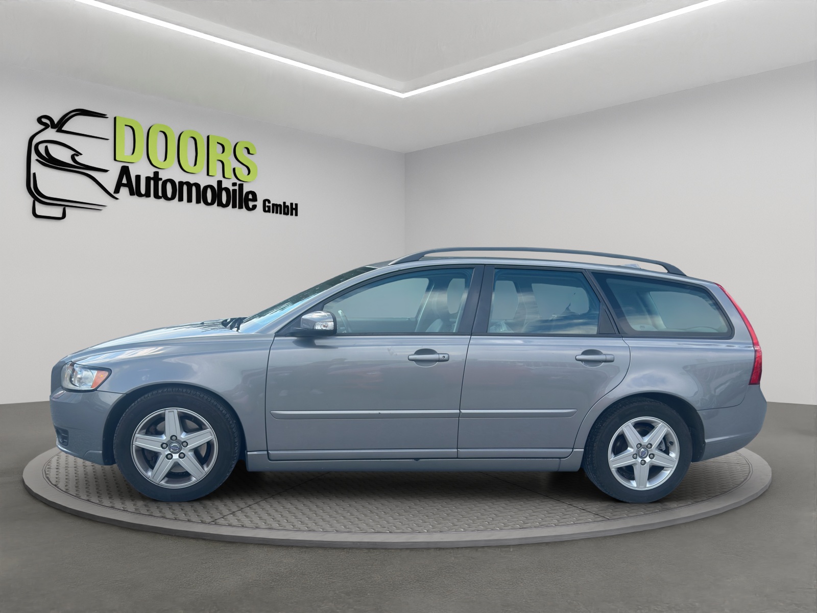 VOLVO V50 2.0D-image-6