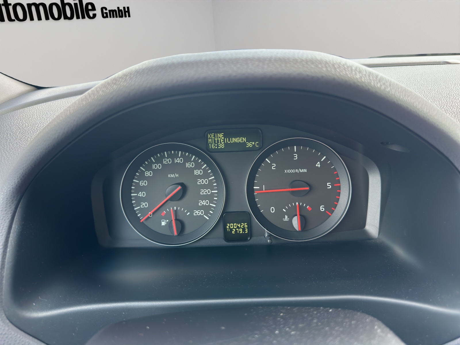 VOLVO V50 2.0D-image-19