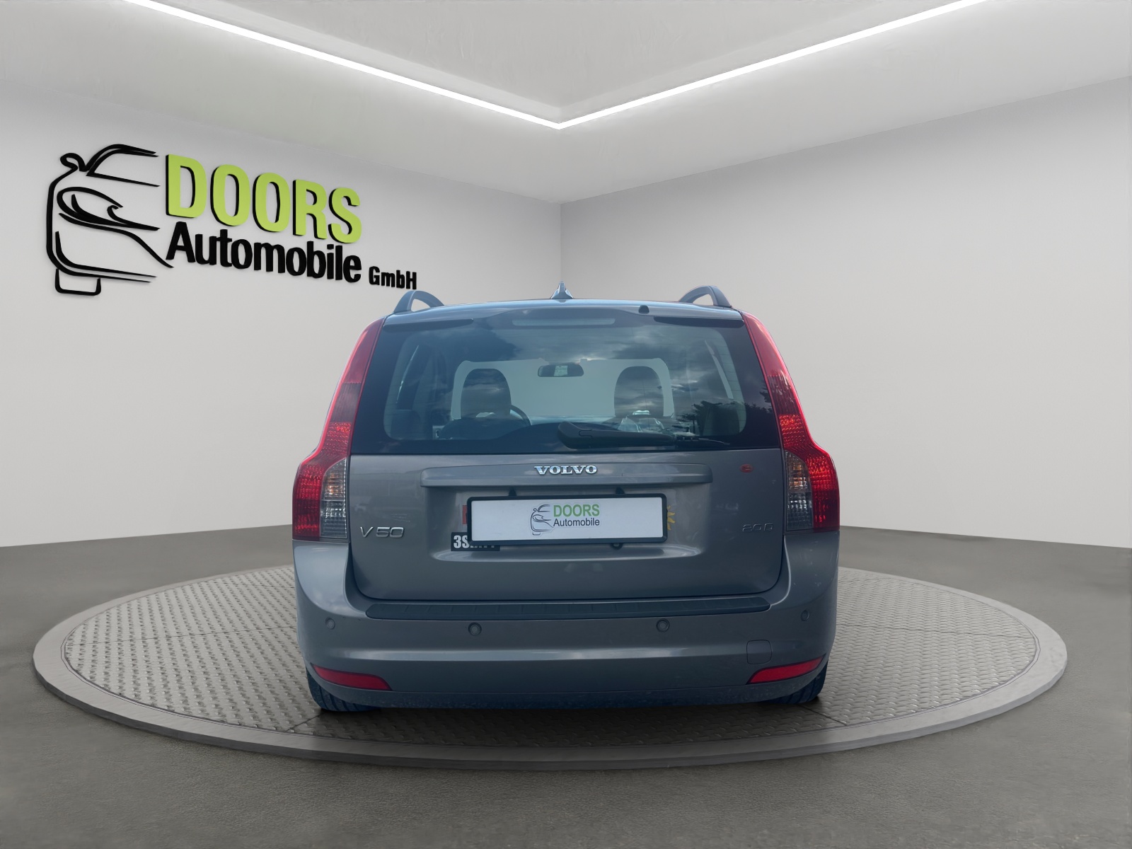 VOLVO V50 2.0D-image-3
