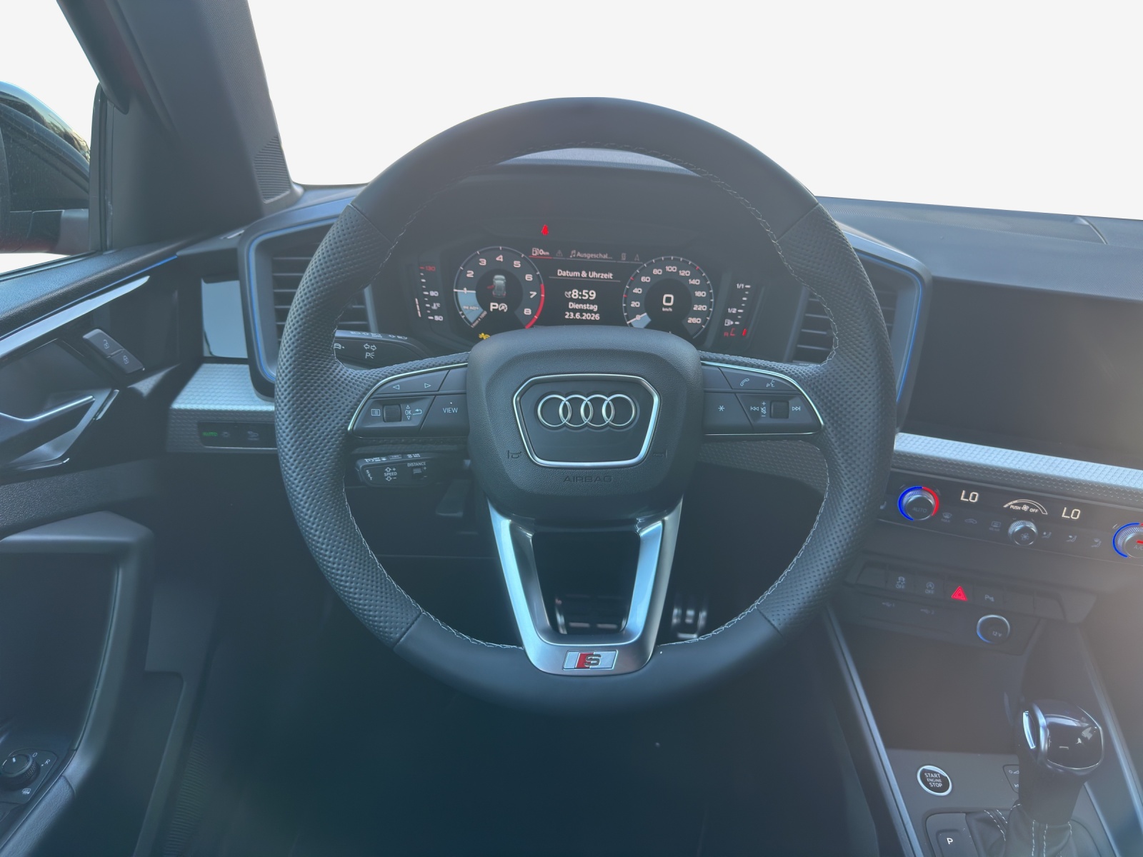 AUDI A1 Sportback 30 TFSI S Line Attraction S-tronic-image-9