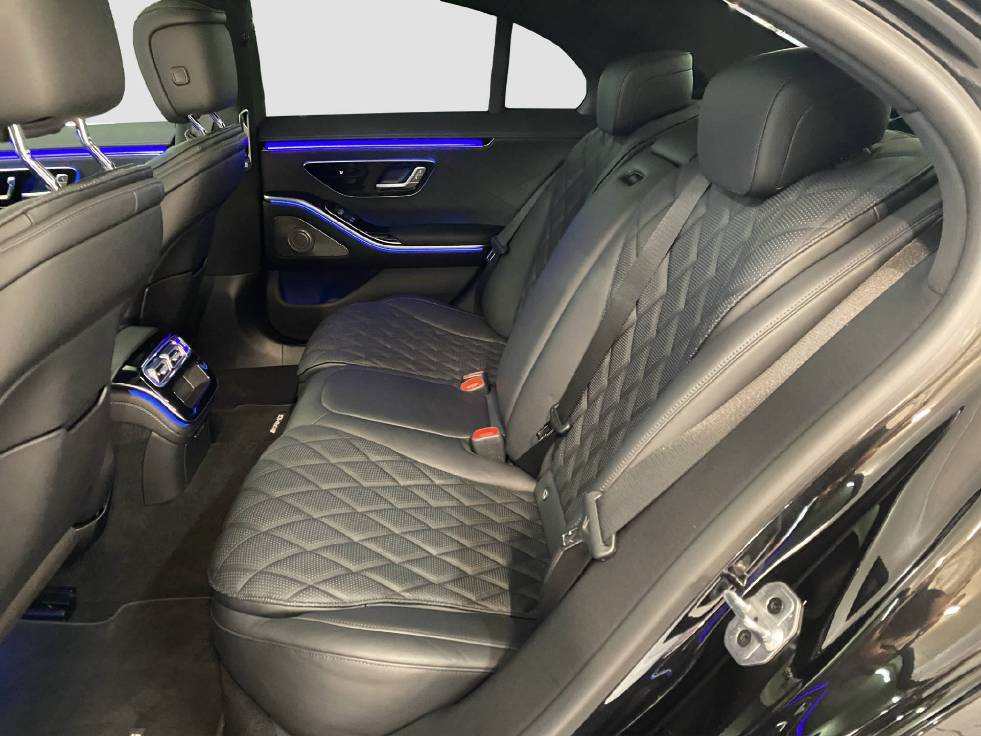 MERCEDES-BENZ S 350 d AMG Line 4MATIC-image-13
