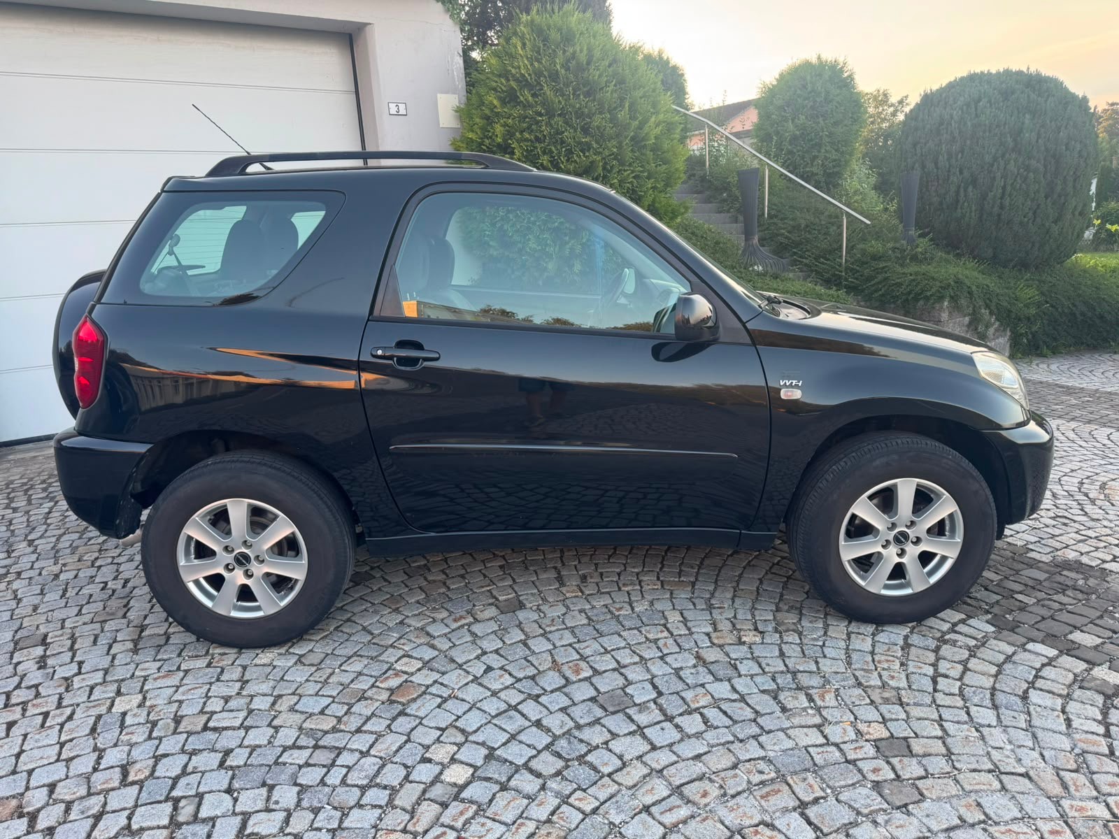 TOYOTA RAV-4 2.0 16V Linea Luna-image-3
