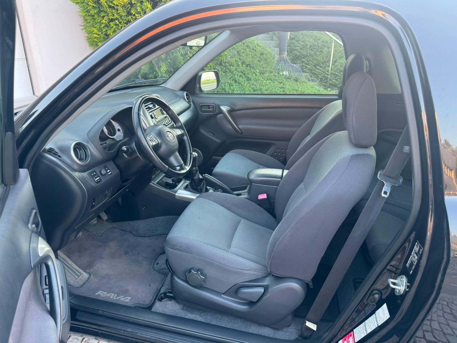 TOYOTA RAV-4 2.0 16V Linea Luna-image-10