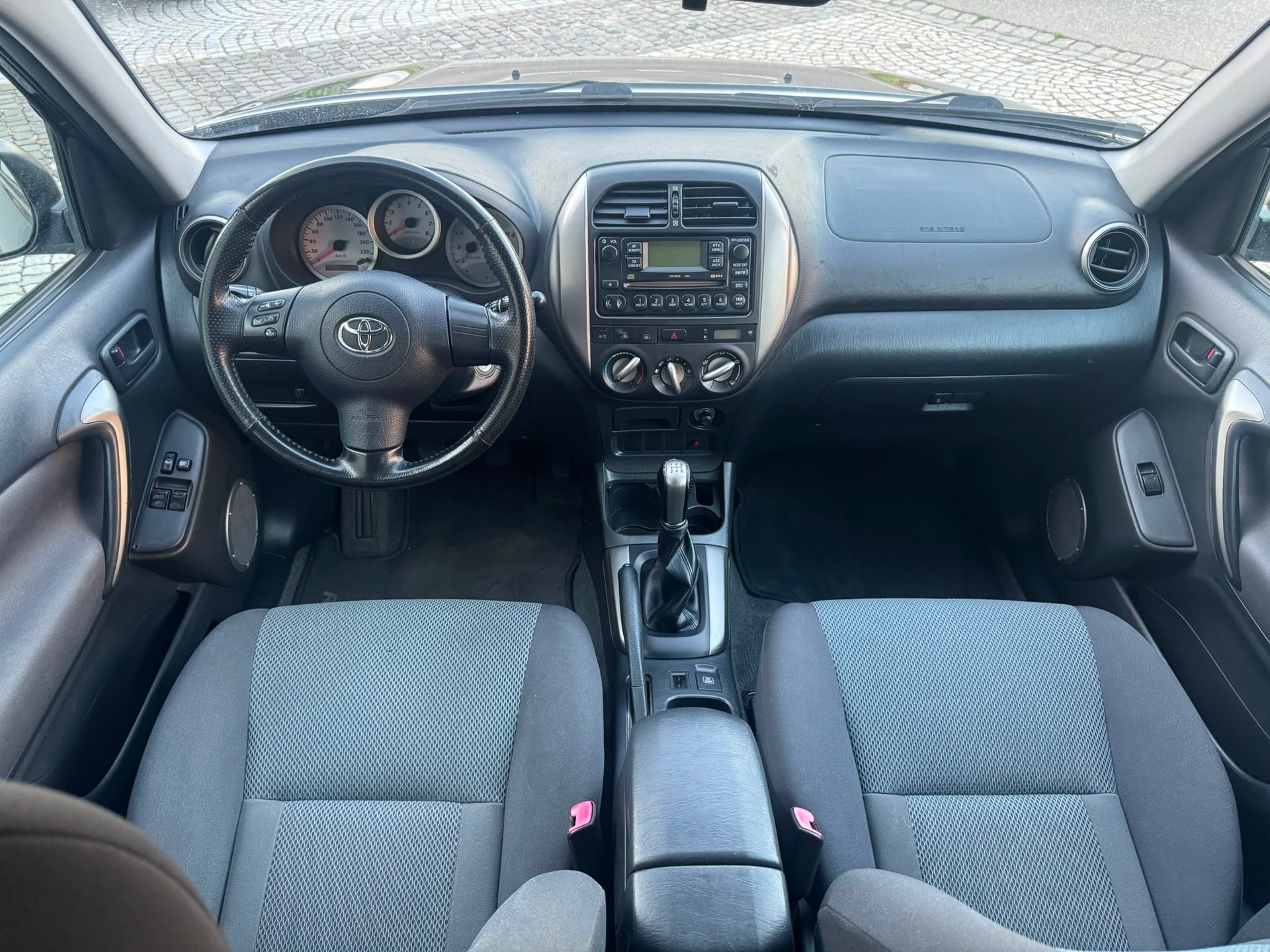 TOYOTA RAV-4 2.0 16V Linea Luna-image-11