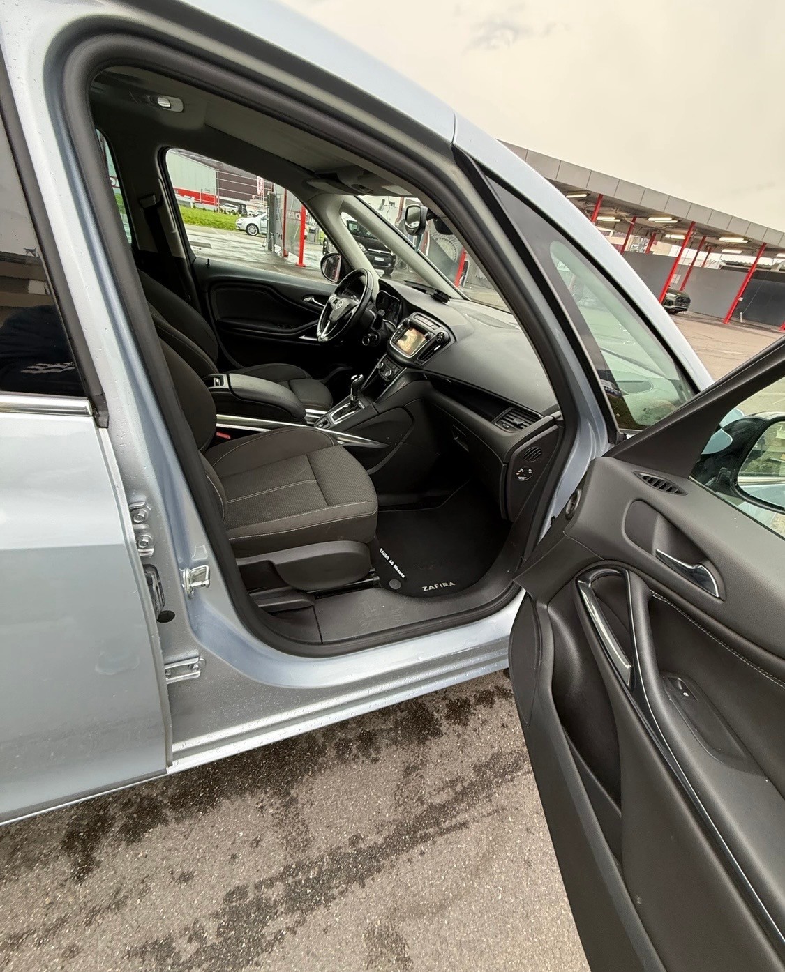 OPEL Zafira 2.0 CDTi Excellence Automatic-image-14