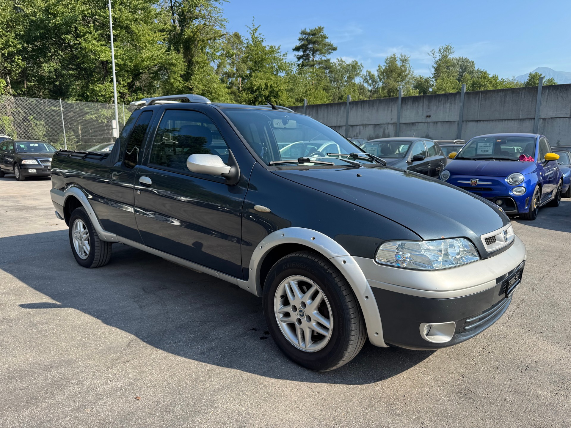 FIAT Strada 1.9 JTD Kurz-image-1