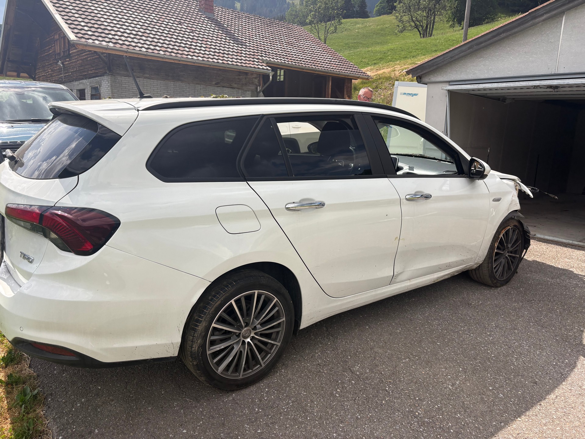 FIAT Tipo 1.6MJ Station Wagon Business DCT-image-8