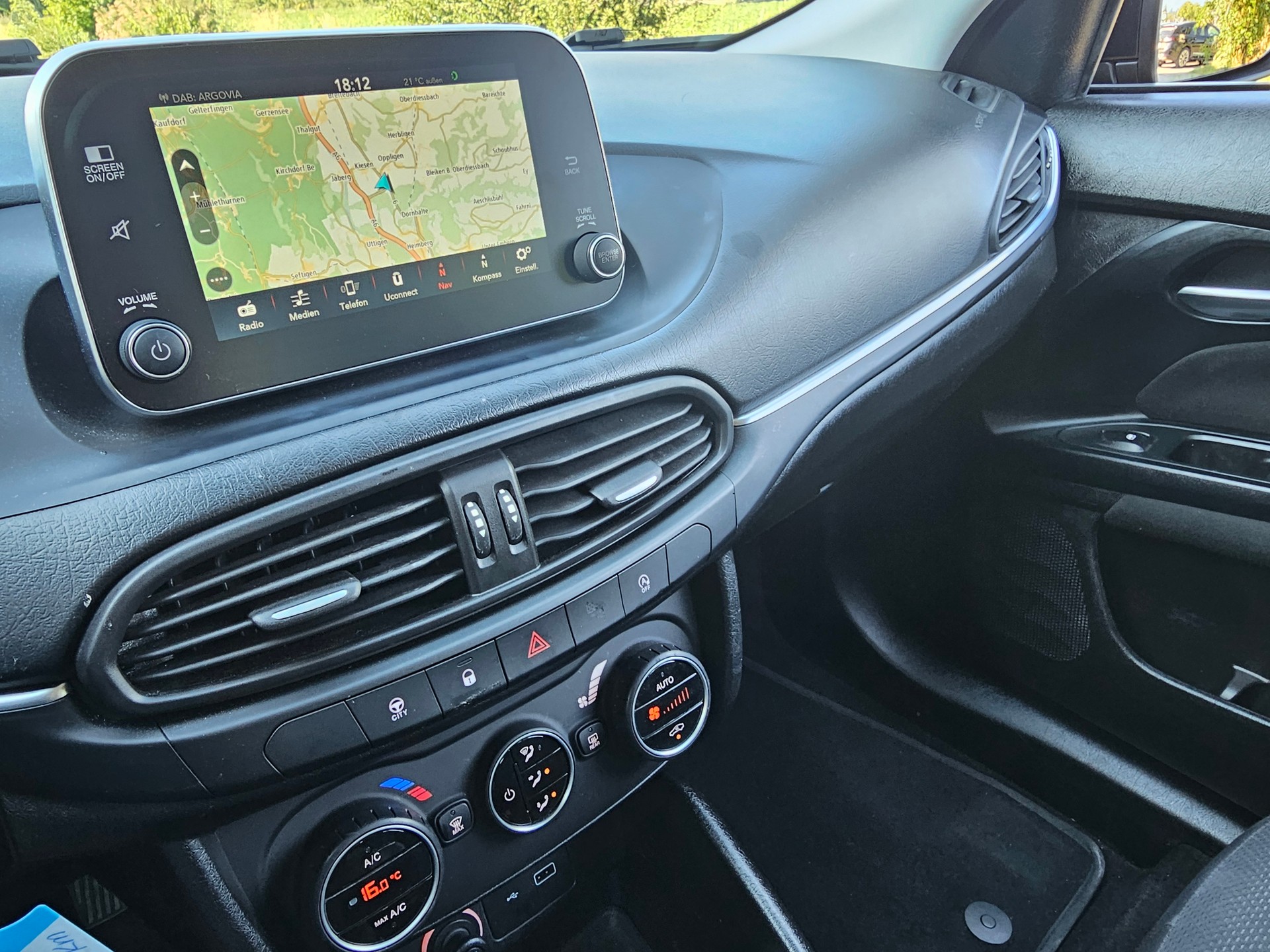 FIAT Tipo 1.4TJet Station Wagon Lounge-image-13