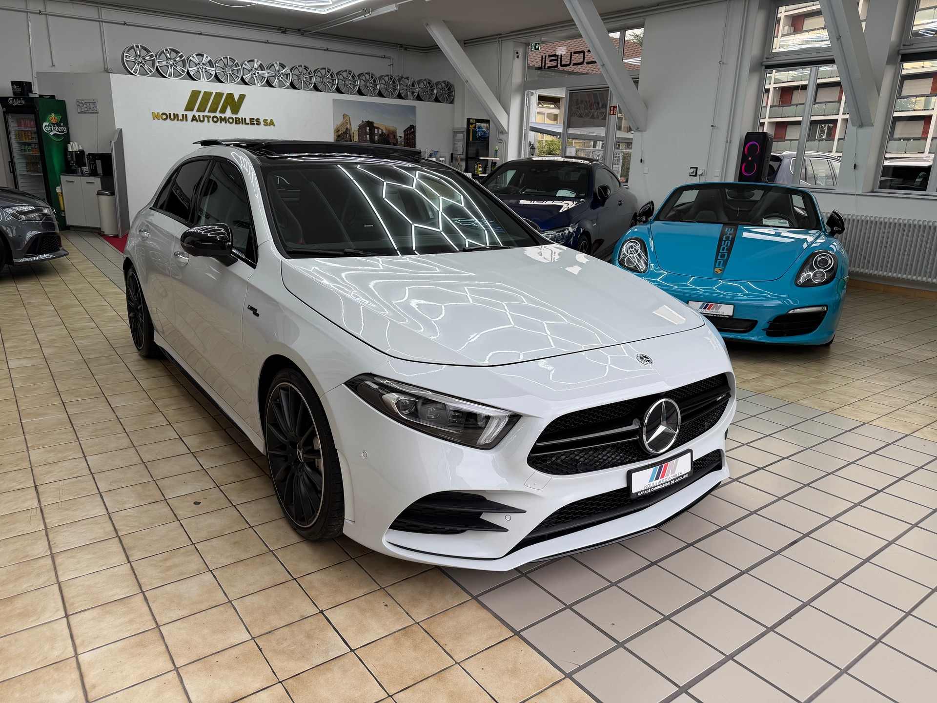 MERCEDES-BENZ A 35 AMG 4Matic Speedshift-image-2