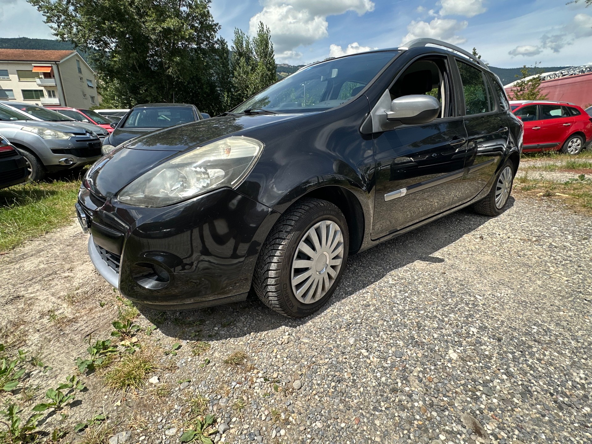 RENAULT Clio Grandtour 1.2 16V Turbo 20th Edition-image-6