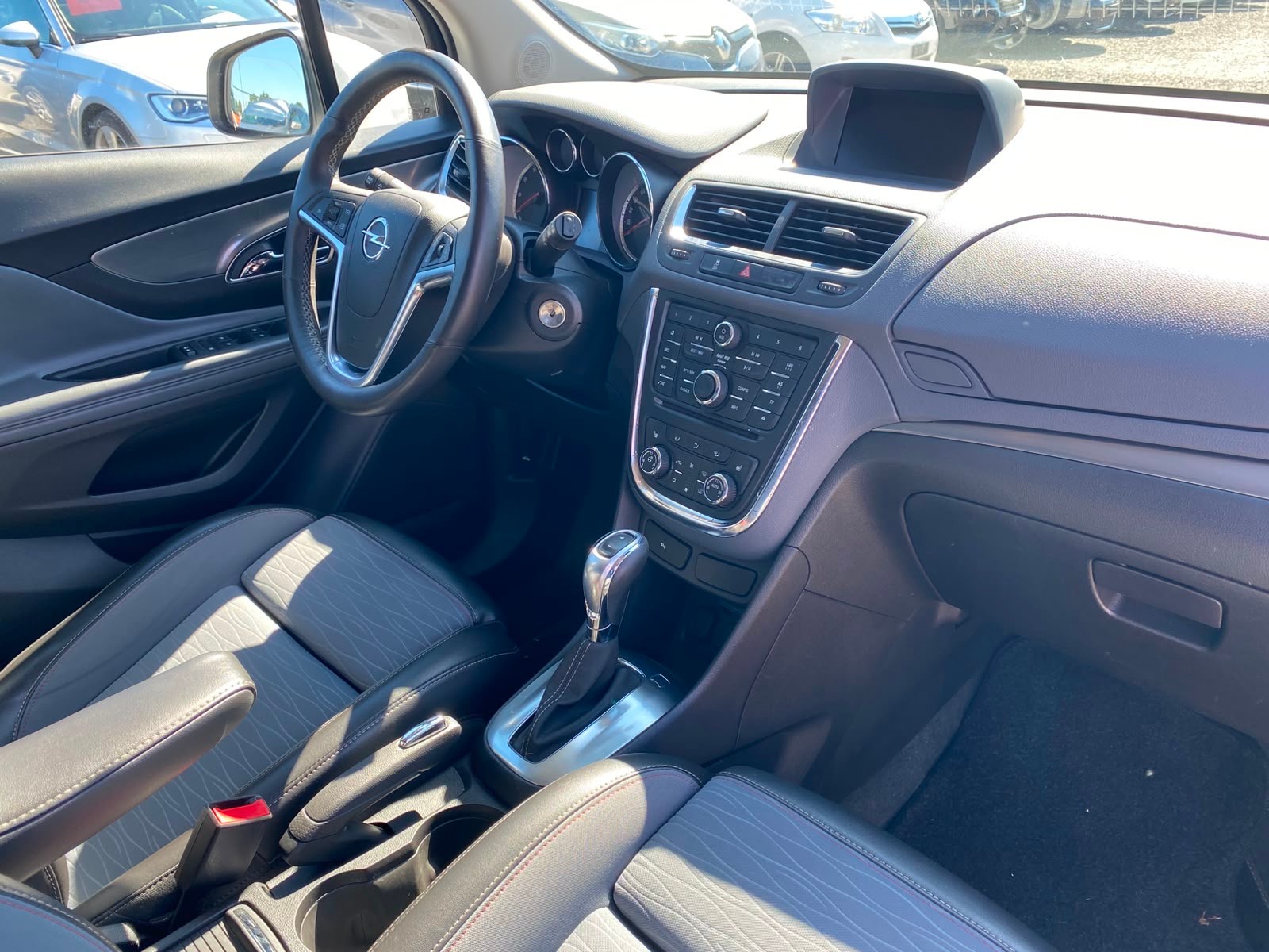 OPEL Mokka 1.4i 16V Turbo Drive 2WD Automatik-image-11