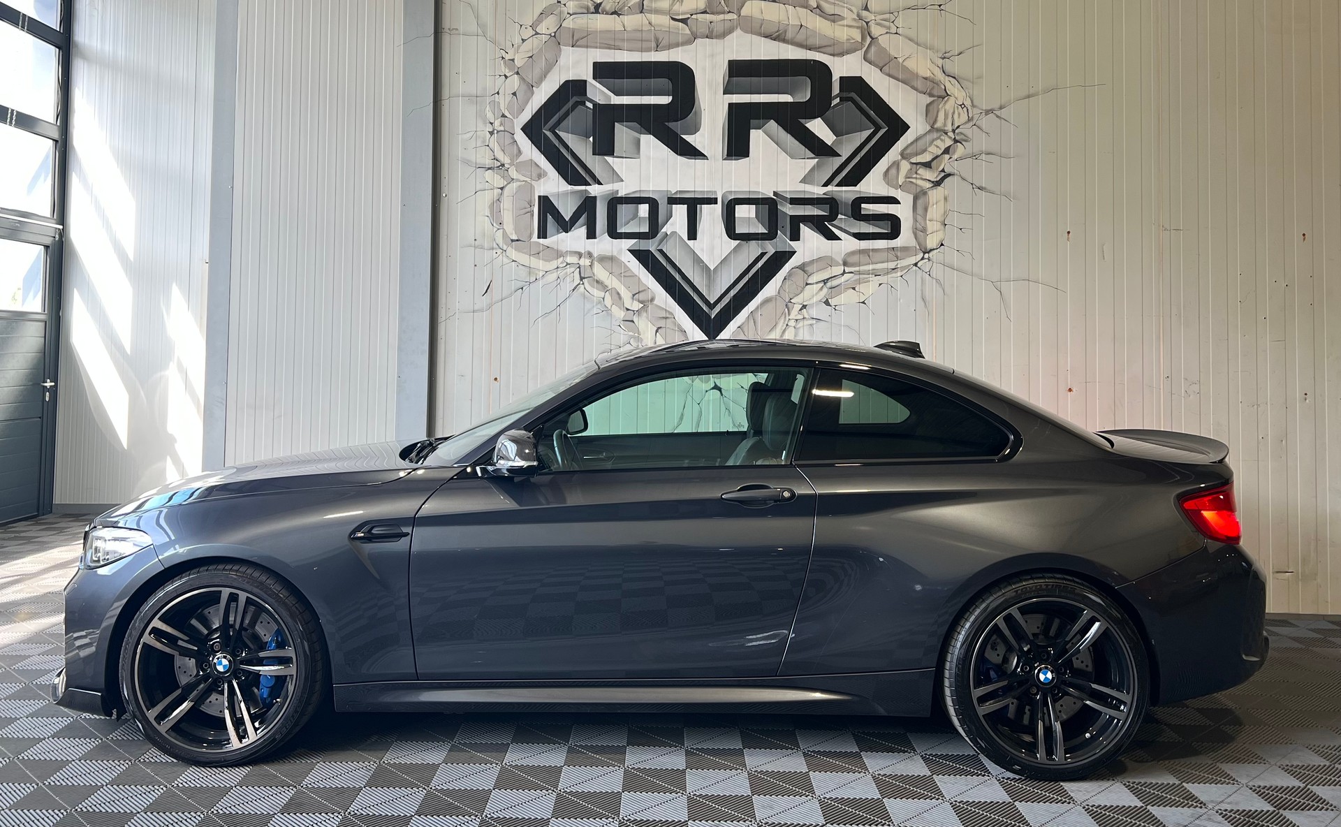 BMW M2 Drivelogic-image-2