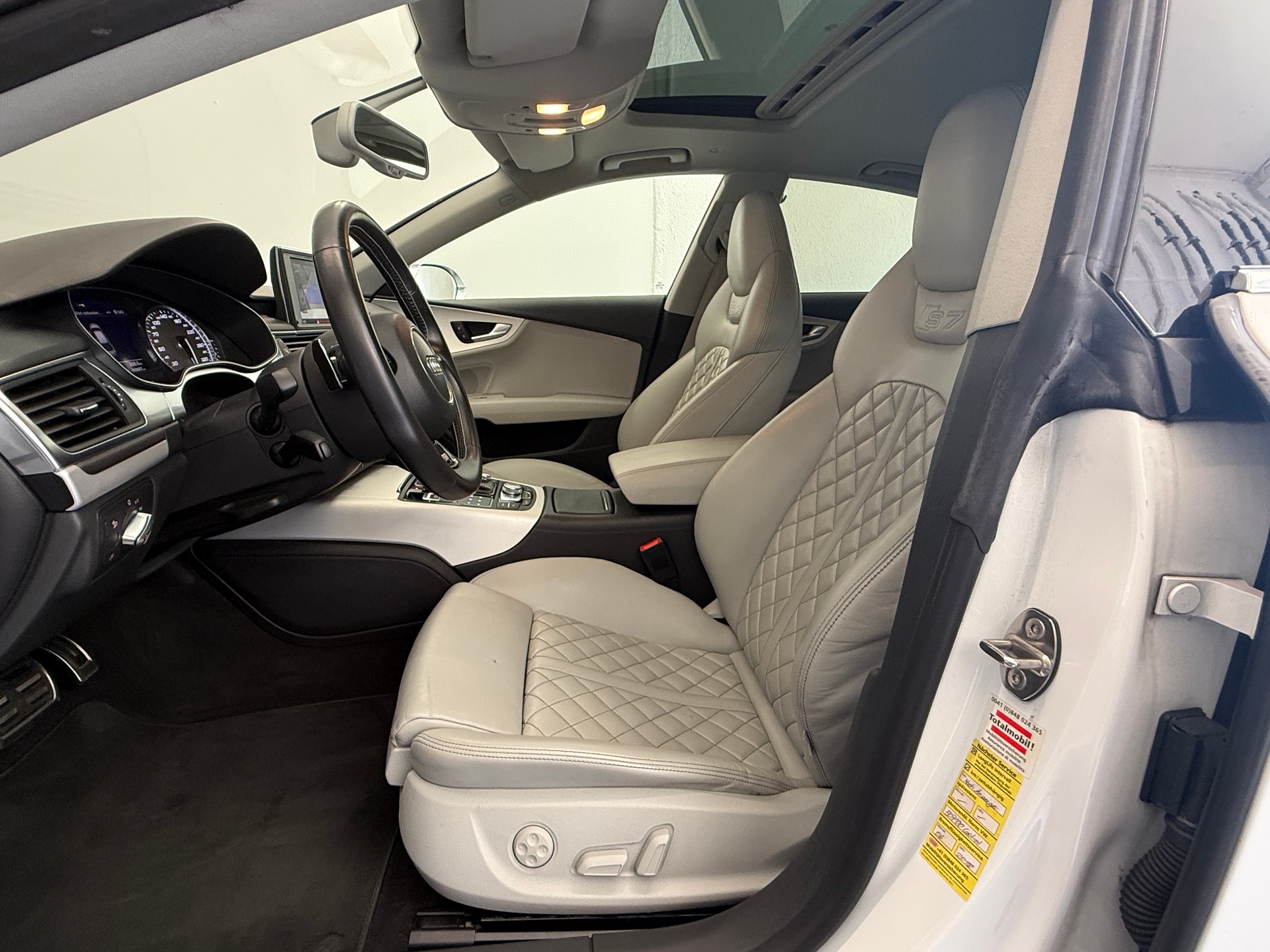 AUDI S7 Sportback 4.0 TFSI V8 quattro S-tronic Ab 330.- pro Monat-image-10