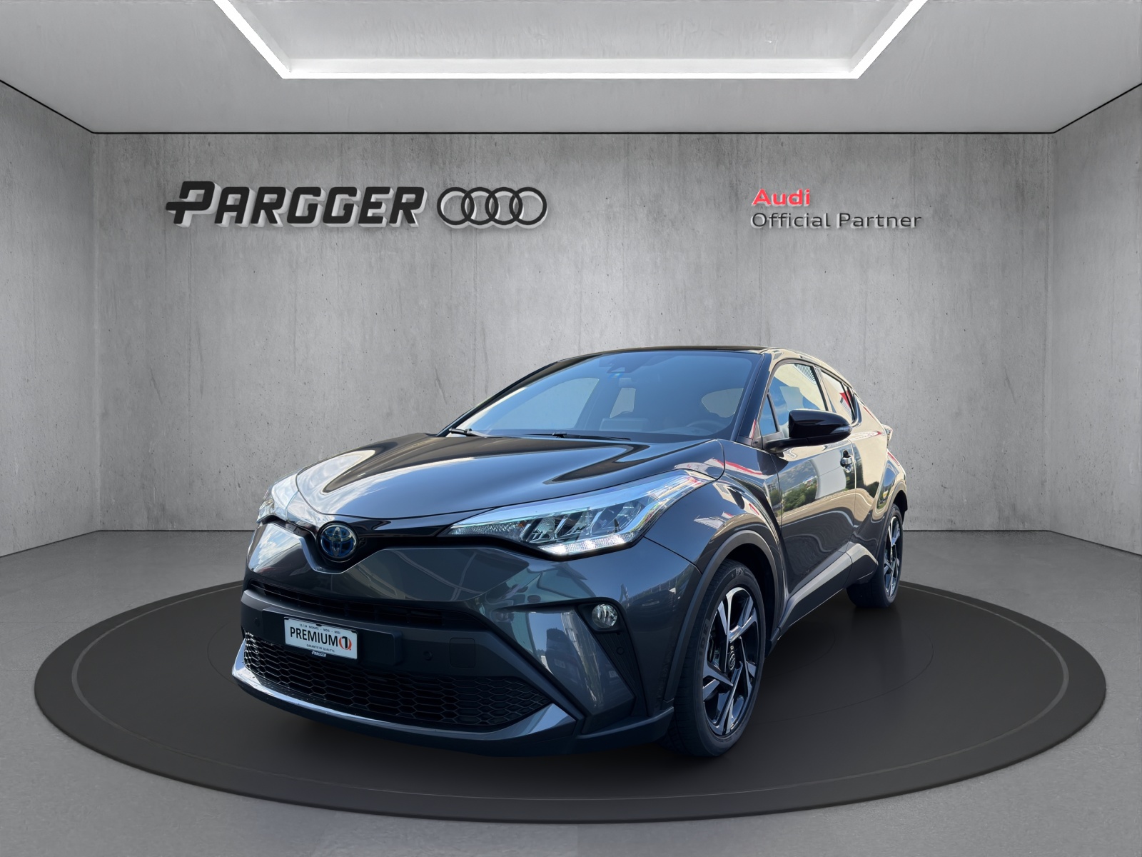 TOYOTA C-HR 1.8 HSD CVT Comfort-image-0