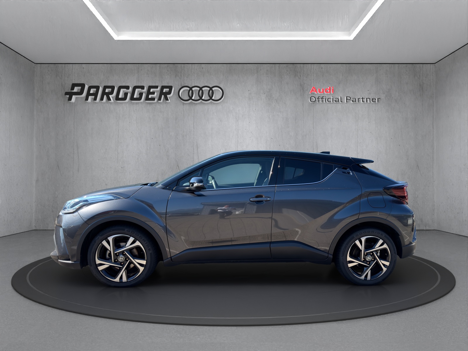 TOYOTA C-HR 1.8 HSD CVT Comfort-image-2