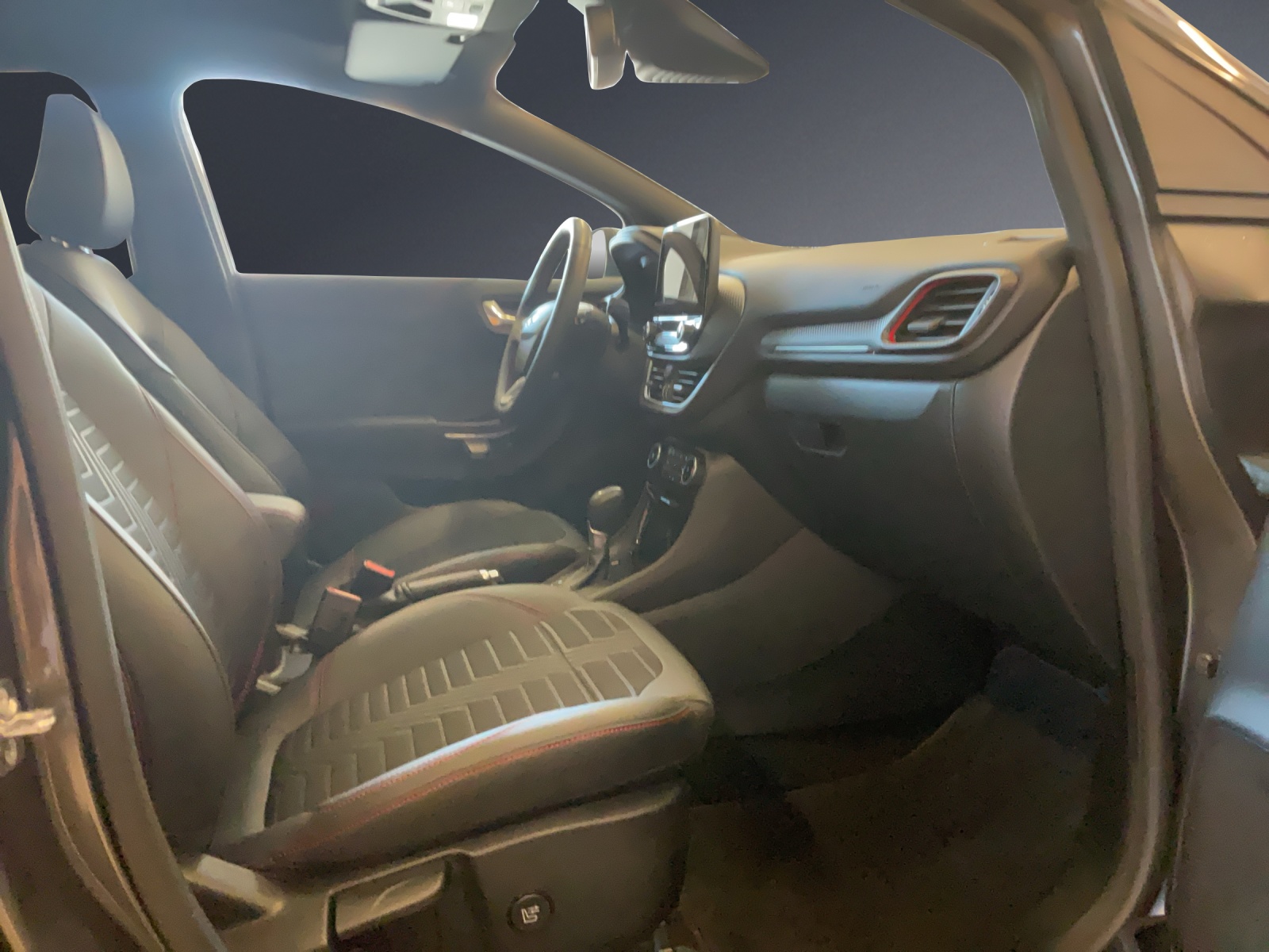 FORD Puma 1.0 MHEV ST-Line X A-image-9