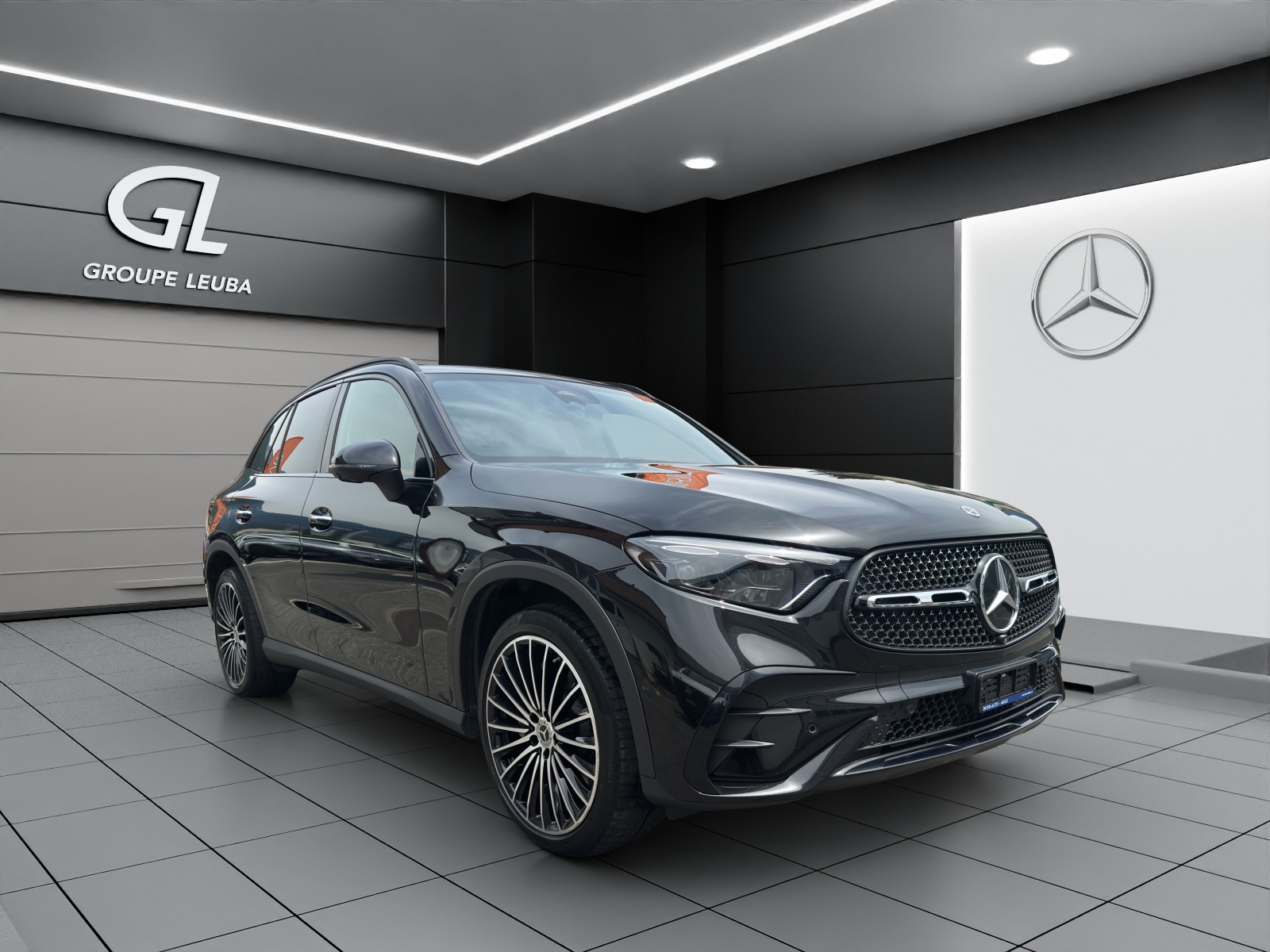 MERCEDES-BENZ GLC 300 d 4M AMG Line-image-0