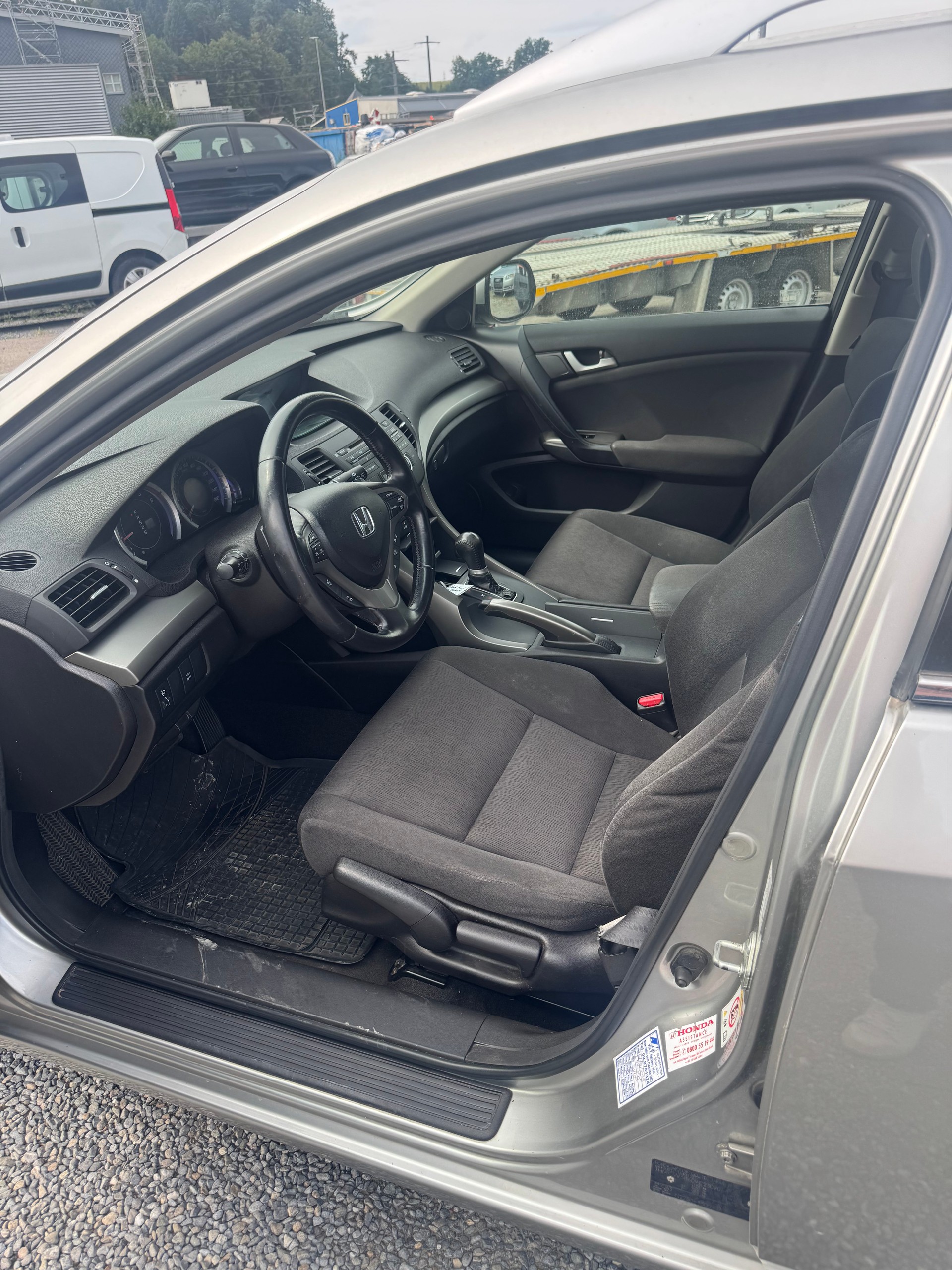 HONDA Accord Tourer 2.2 i-CTDi Elegance Automatic-image-9