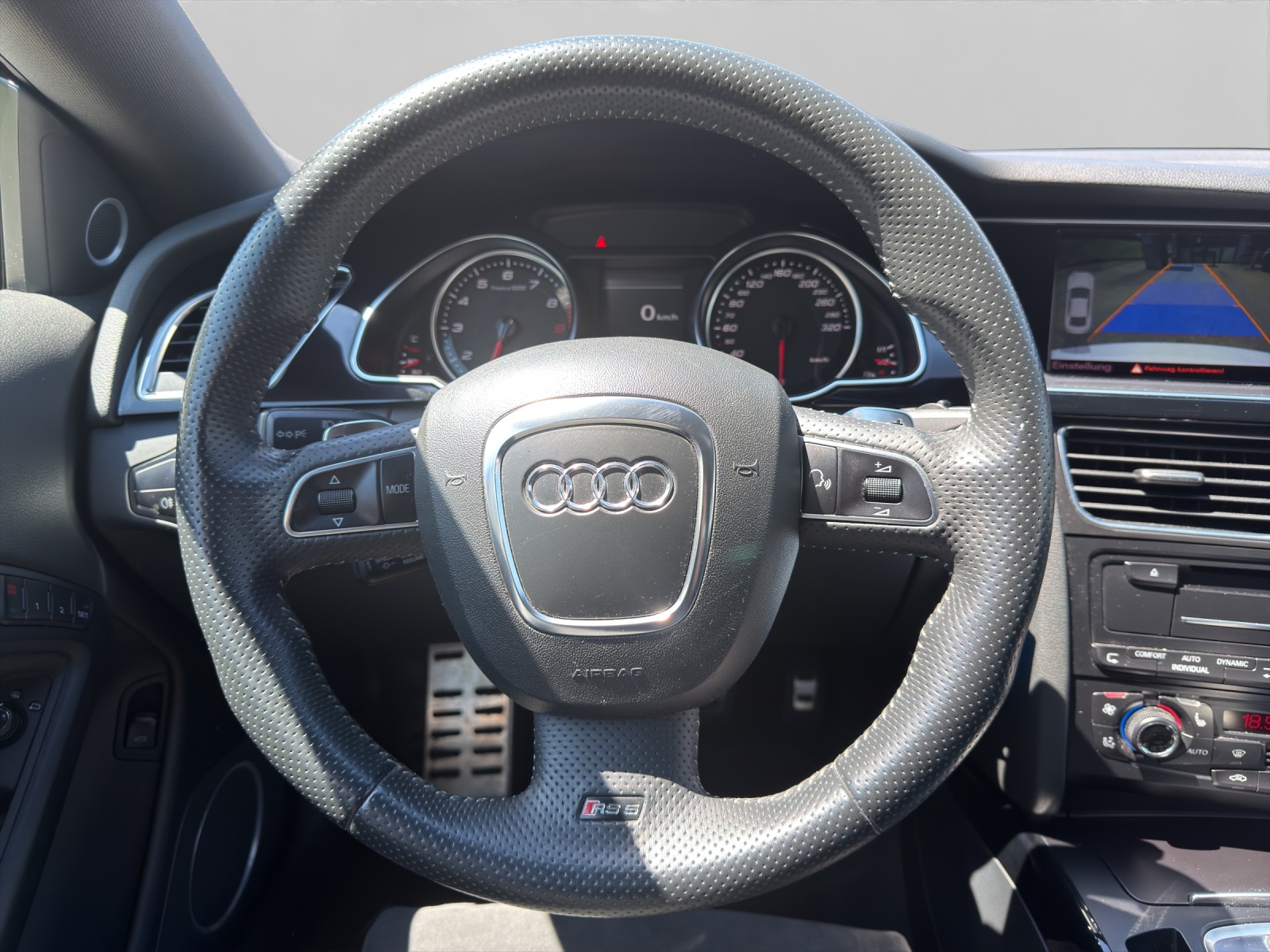 AUDI RS5 Coupé 4.2 FSI quattro S-tronic-image-10