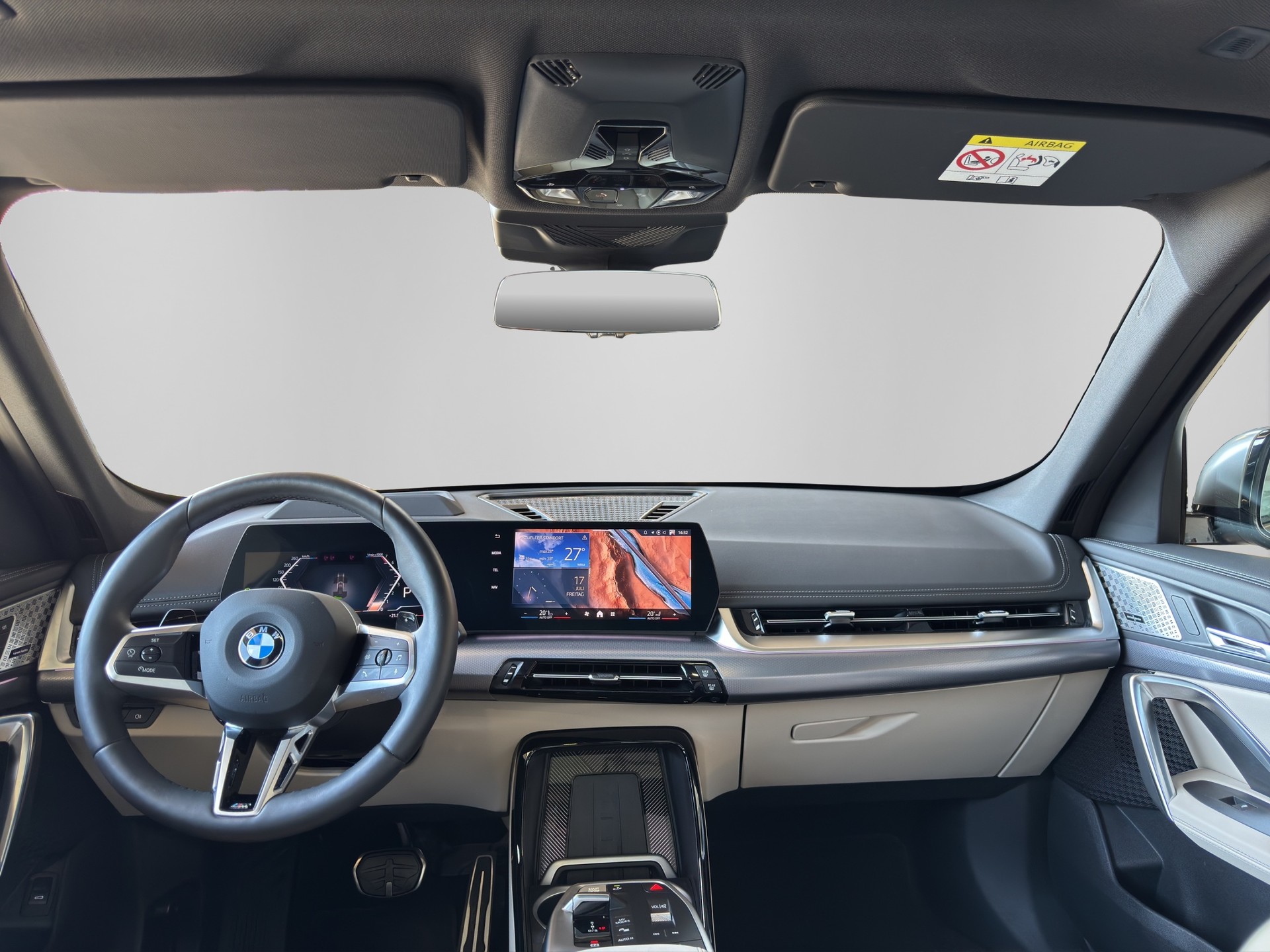 BMW X1 23i xDrive M Sport-image-11