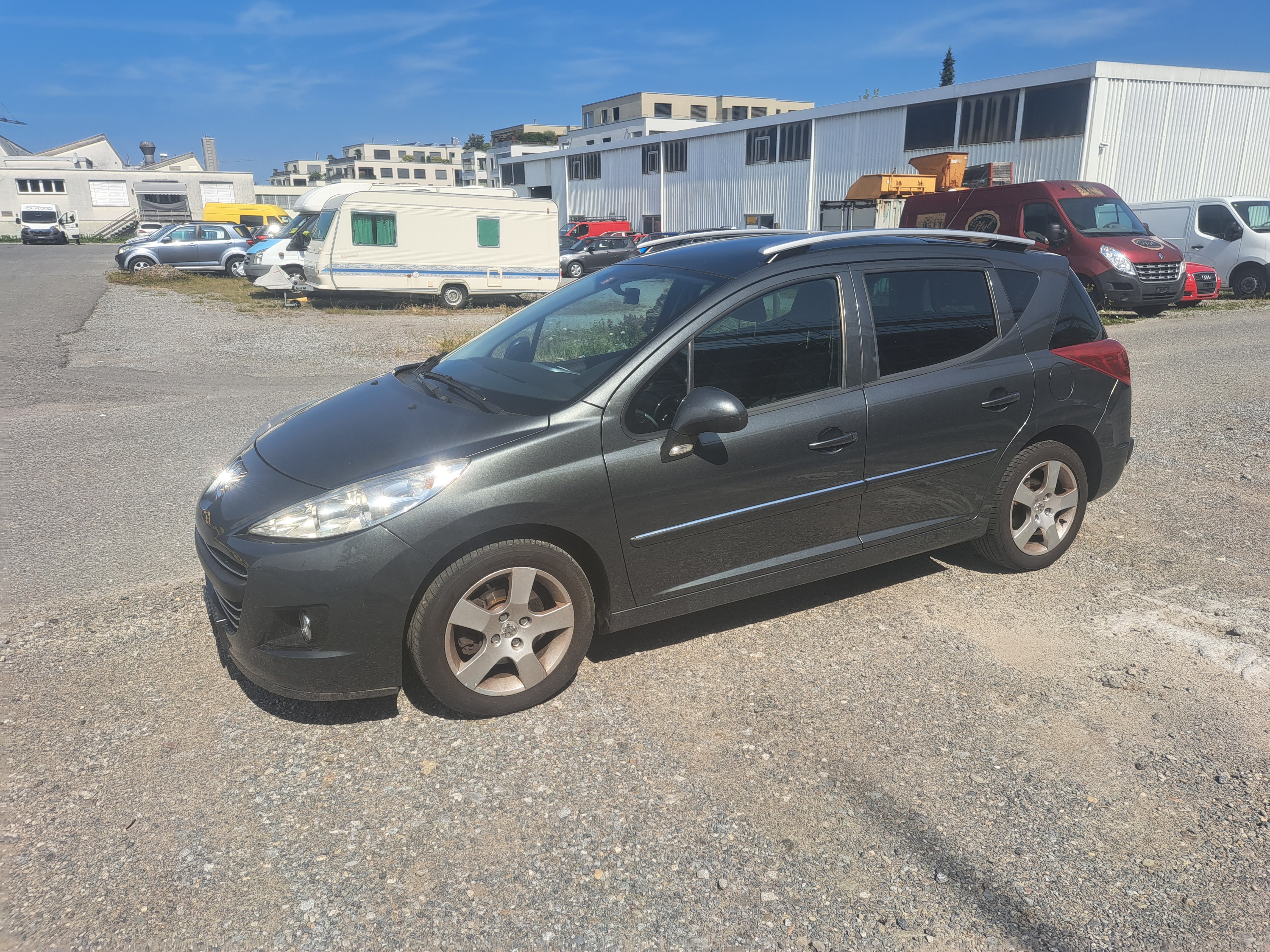 Car photo