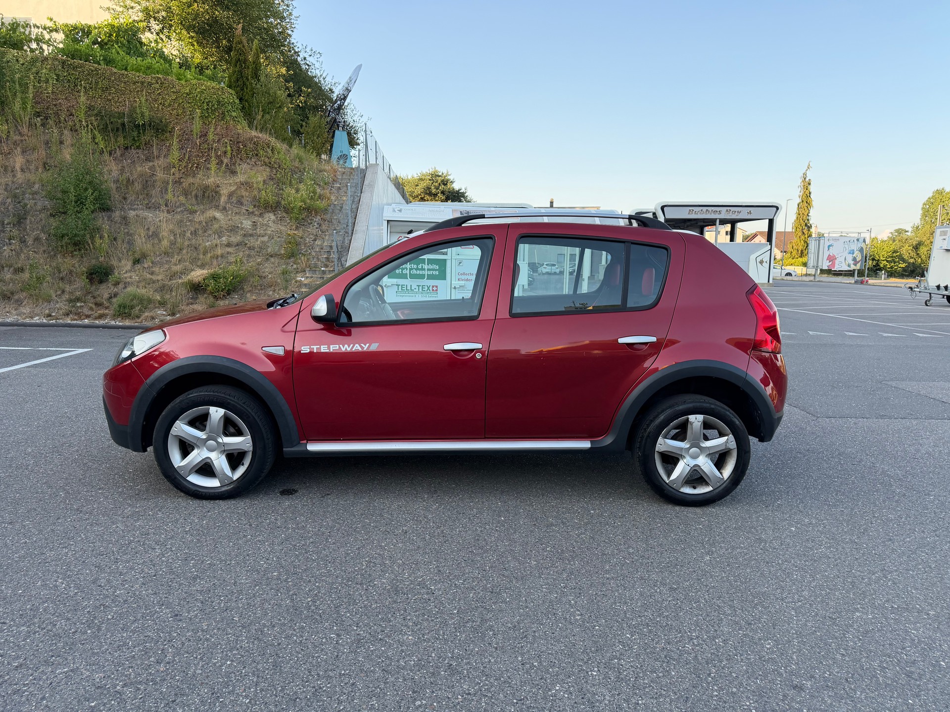 DACIA Sandero 1.6 Stepway-image-1