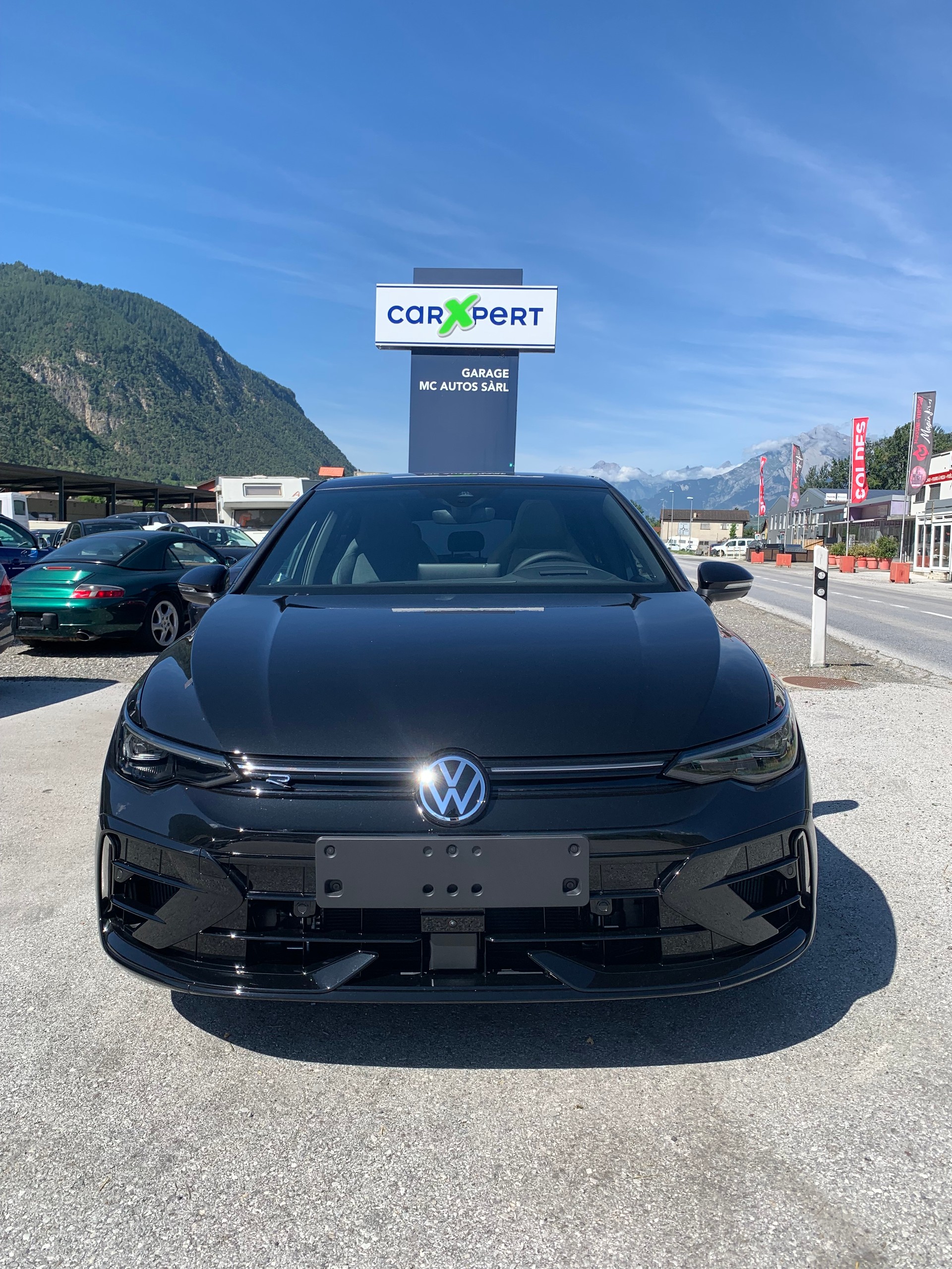 VW Golf 2.0 TSI R DSG 4 Motion-image-0
