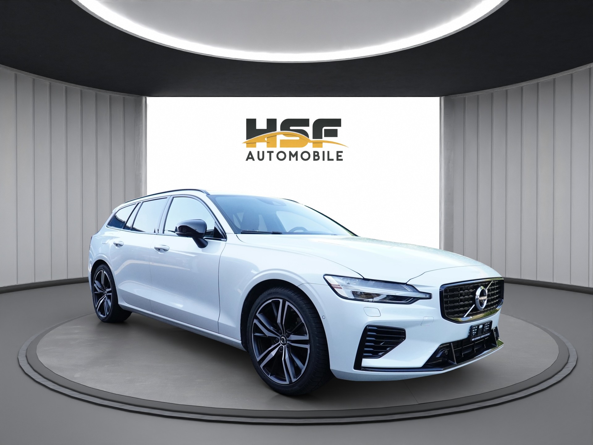 VOLVO V60 T6 eAWD Twin Engine R-Design Geartronic *CH Fahrzeug & AHK*-image-1