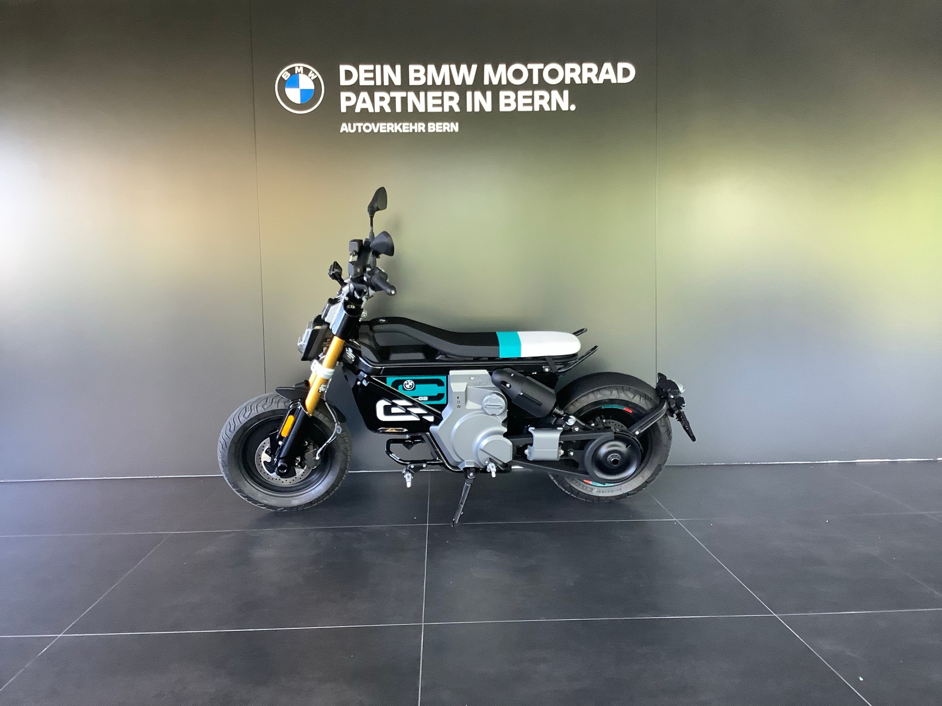 BMW CE 02 Highline - mit 2.94% Leasing ab 97.-/Monat*-showroom-element-3