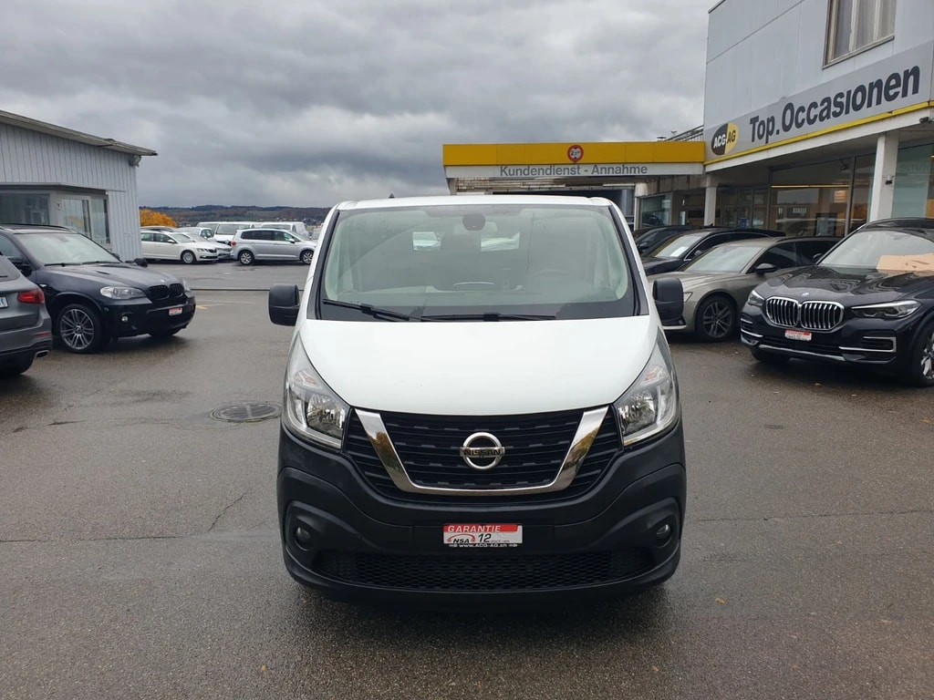 NISSAN NV300 dCi 125 2.9 L2H1 Comfort **L2 H1 **3-Plätzer ** RF-Kamera ** Anh-Kupplung ** Werkstatt-Einrichtung ** Frisch Ab MFK-image-1