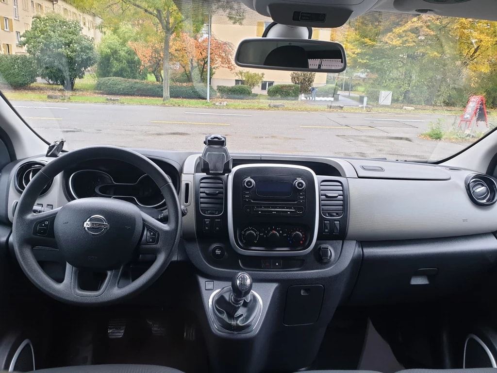 NISSAN NV300 dCi 125 2.9 L2H1 Comfort **L2 H1 **3-Plätzer ** RF-Kamera ** Anh-Kupplung ** Werkstatt-Einrichtung ** Frisch Ab MFK-image-10