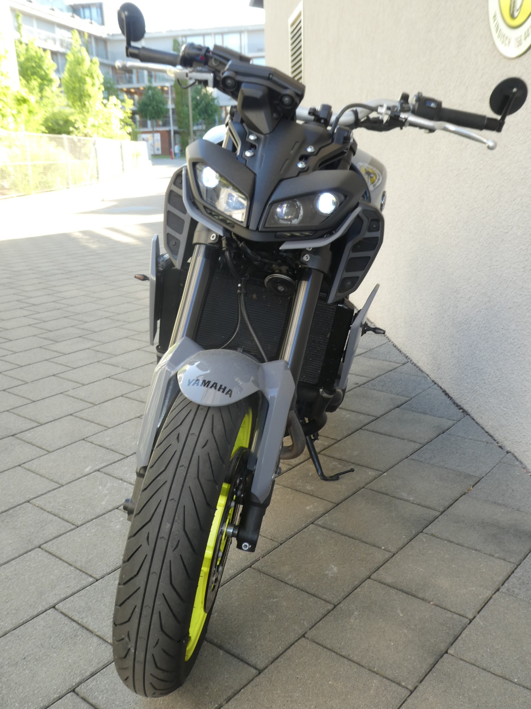 YAMAHA MT-09 ABS-image-4