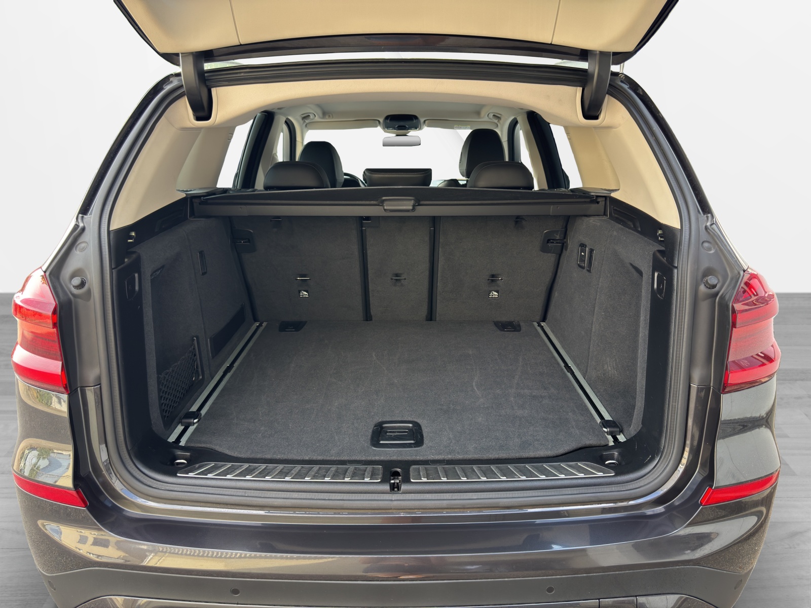 BMW X3 xDrive 48V 20d xLine Steptronic-image-14