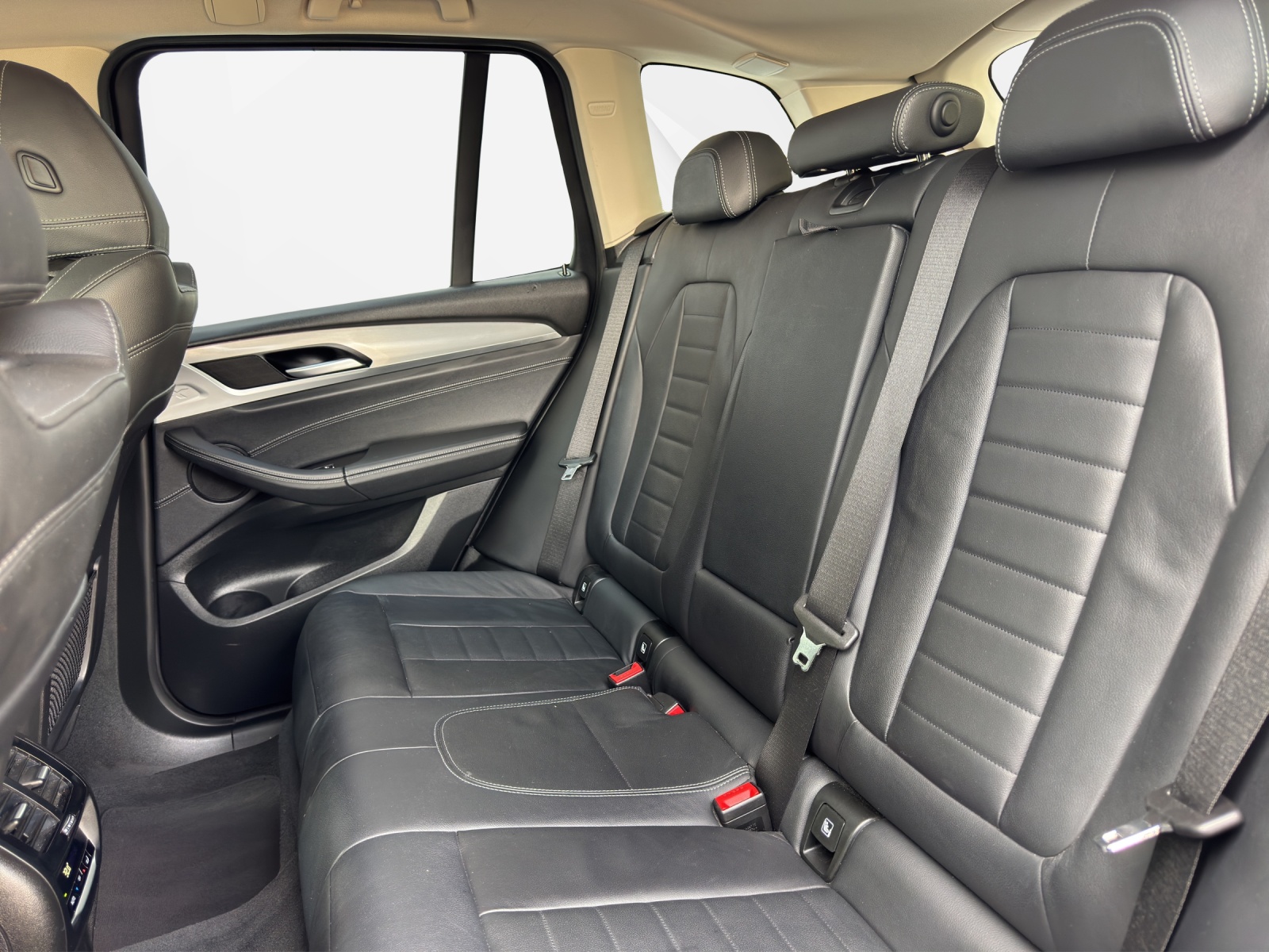 BMW X3 xDrive 48V 20d xLine Steptronic-image-11