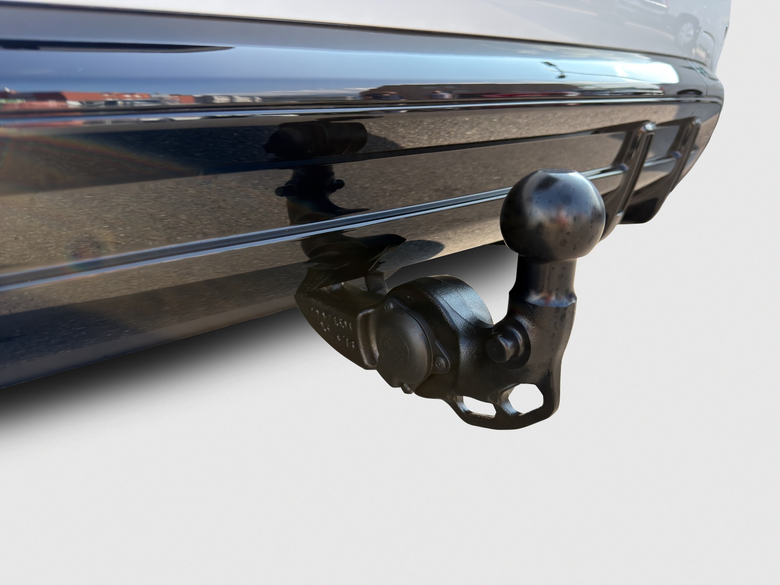 AUDI A6 Avant e-tron quattro-image-13