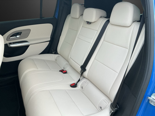 MERCEDES-BENZ GLB 250+ 85 kWh EQ-image-10
