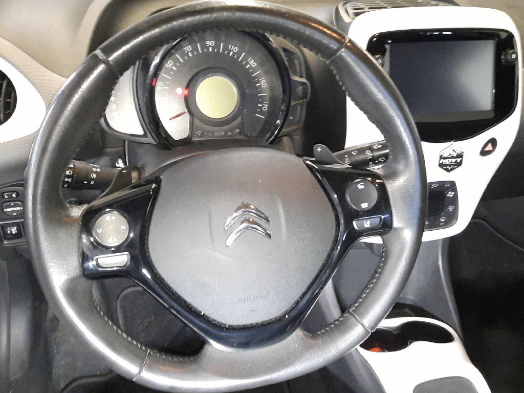 CITROEN C1 1.0 VTi Shine ETG S/S-image-10