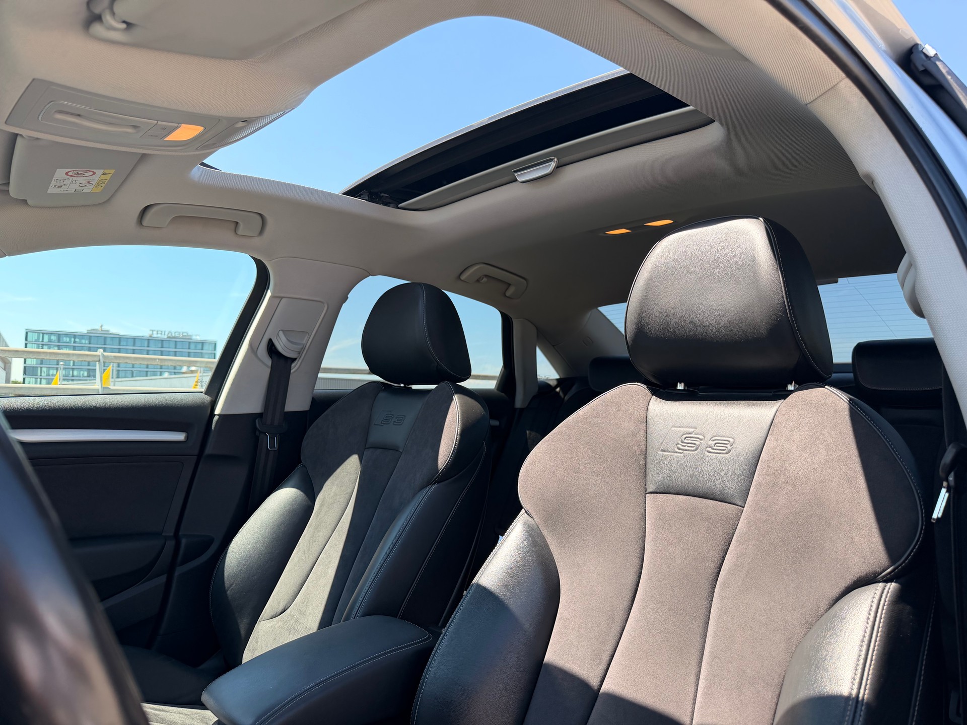 AUDI S3 Limousine 2.0 TFSI quattro S-tronic ABT 360-image-9