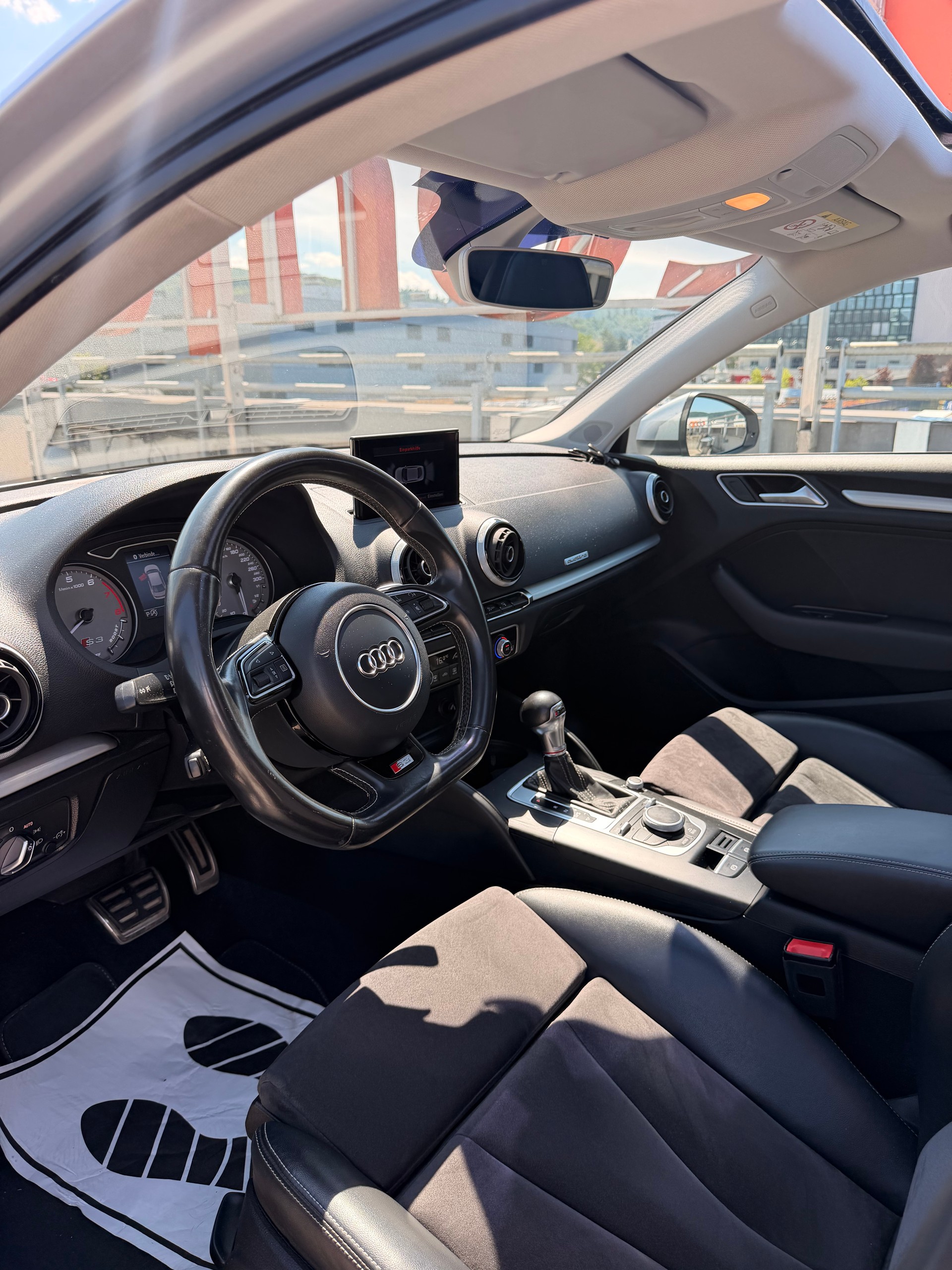 AUDI S3 Limousine 2.0 TFSI quattro S-tronic ABT 360-image-8