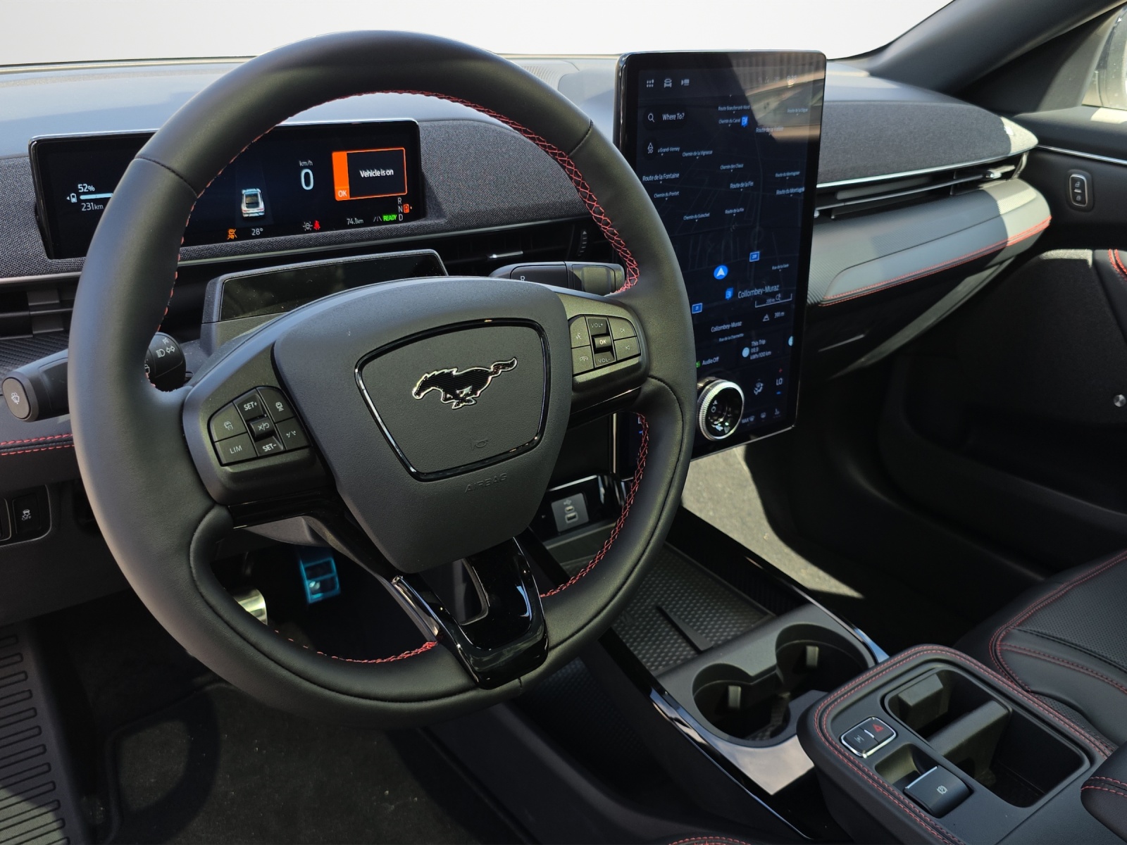 FORD Mustang Mach-E Premium AWD-image-10
