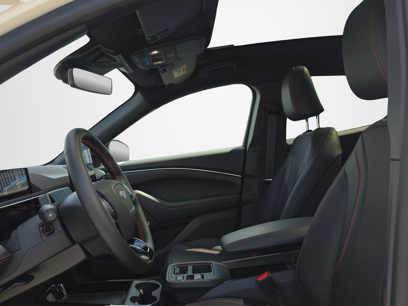 FORD Mustang Mach-E Premium AWD-image-9