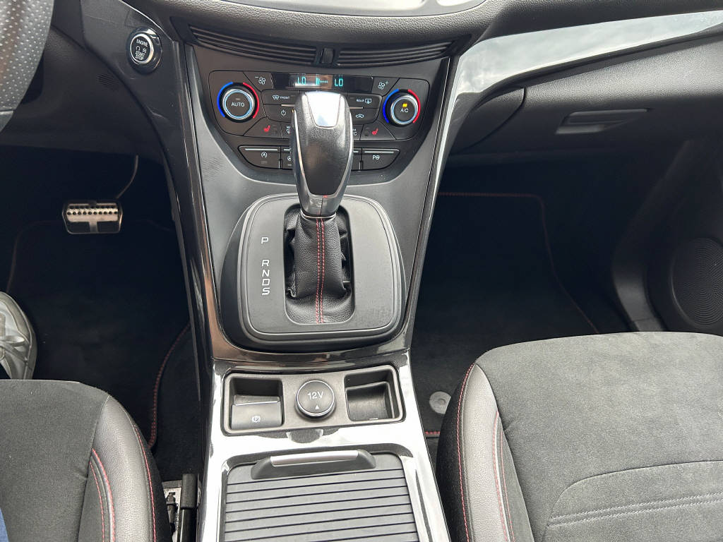 FORD Kuga 2.0 TDCi 180 ST-Line FPS 4x4-image-10